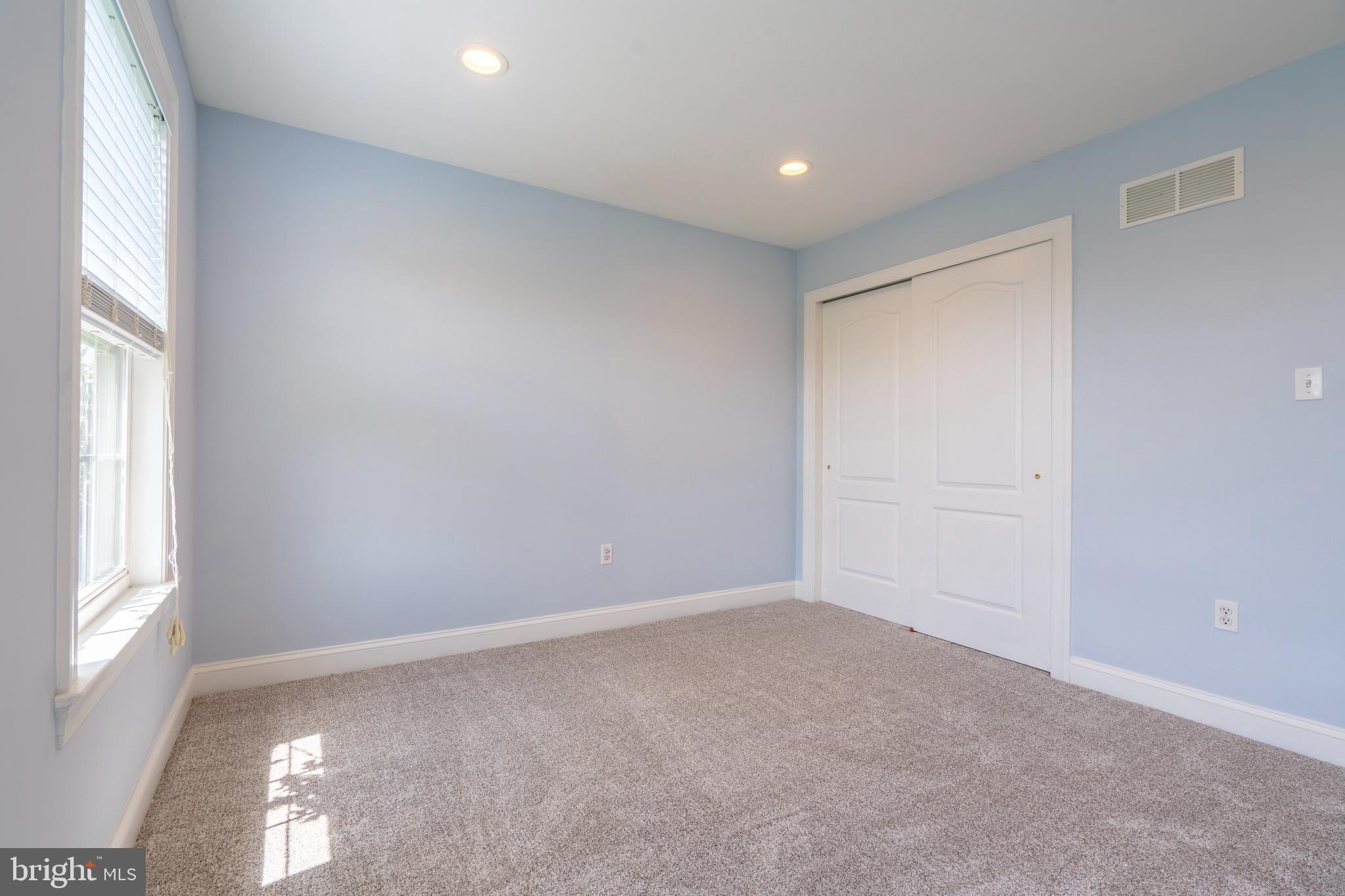 LEDERACH GOLF FAIRWY - Residential Lease