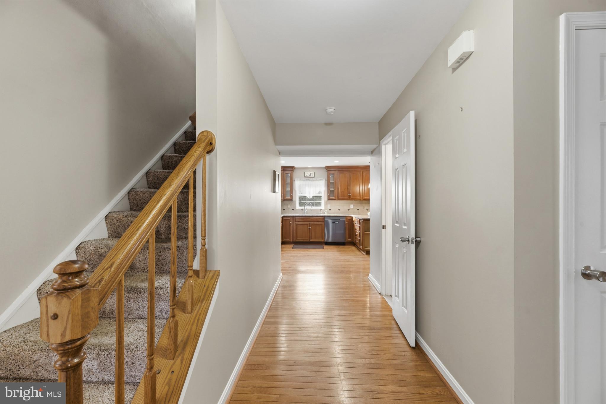 VICTORIA STATION - Residential