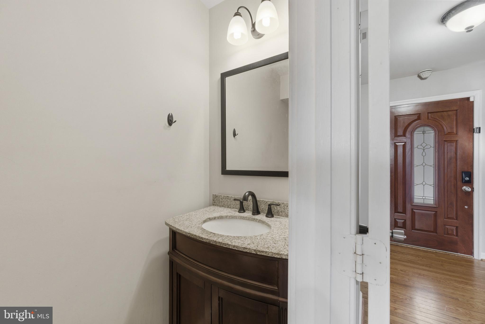 VICTORIA STATION - Residential