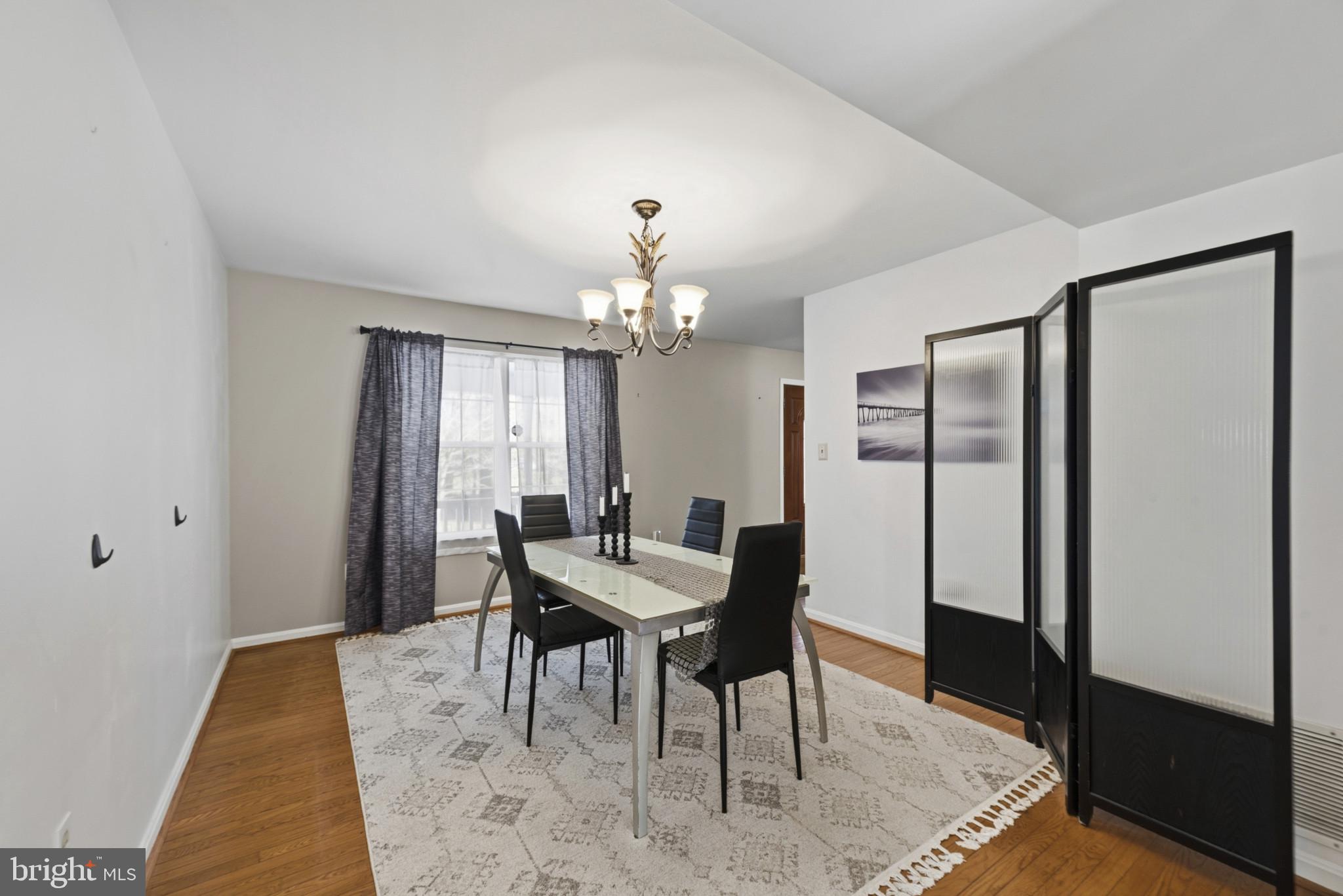 VICTORIA STATION - Residential