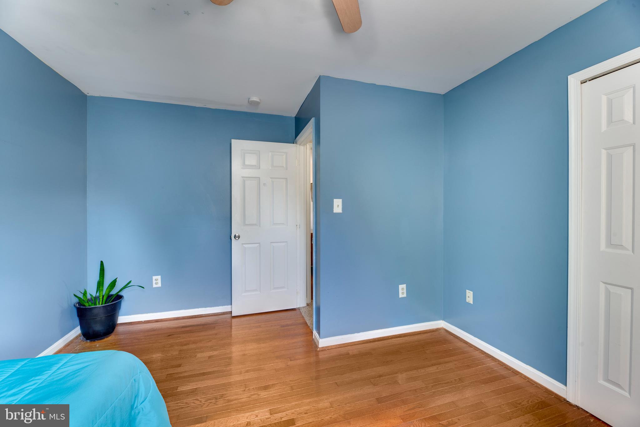 VICTORIA STATION - Residential