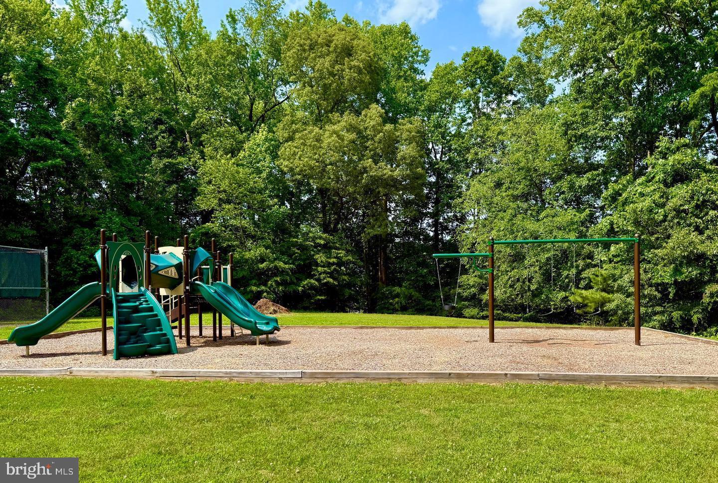 VICTORIA STATION - Residential