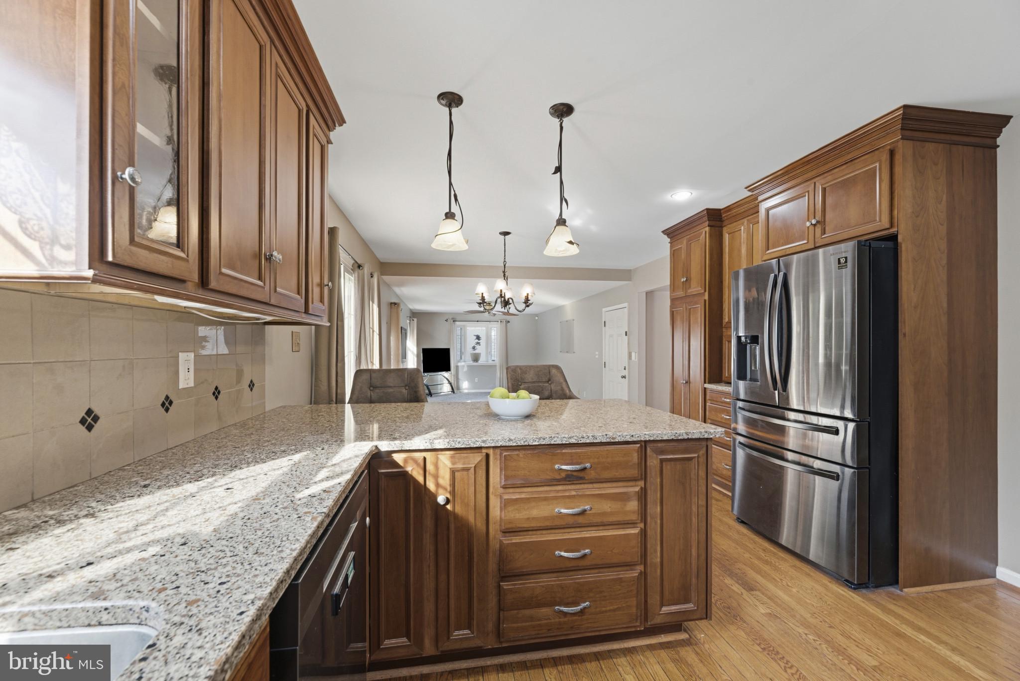 VICTORIA STATION - Residential