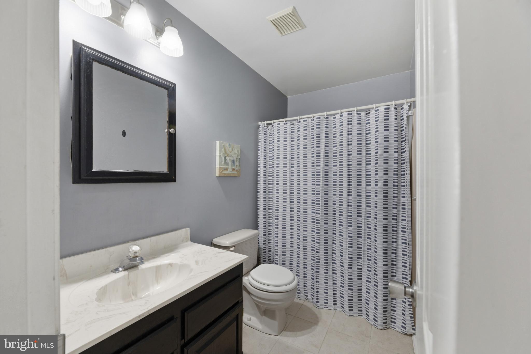 VICTORIA STATION - Residential