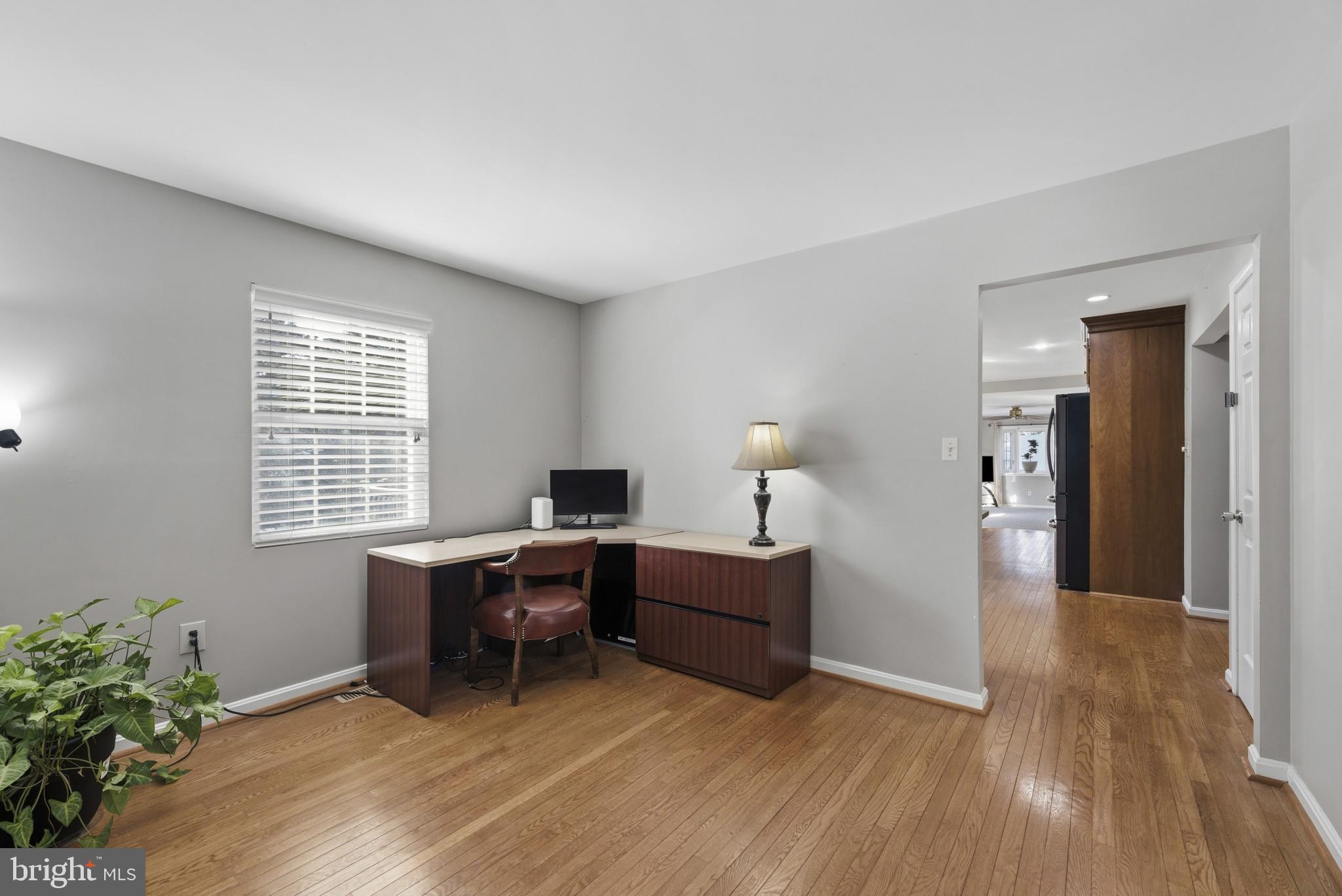 VICTORIA STATION - Residential