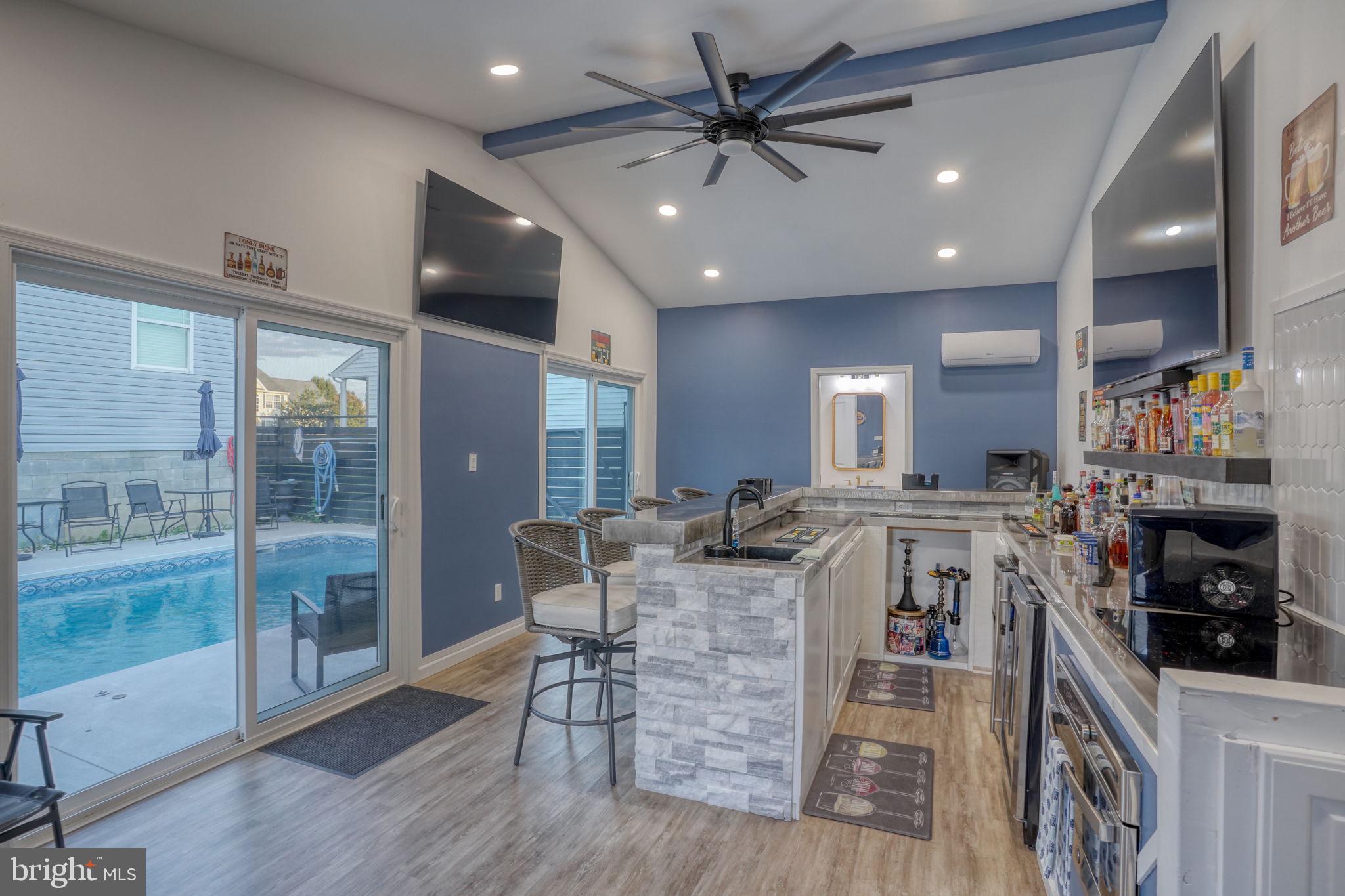 PINEHURST VILLAGE - Residential