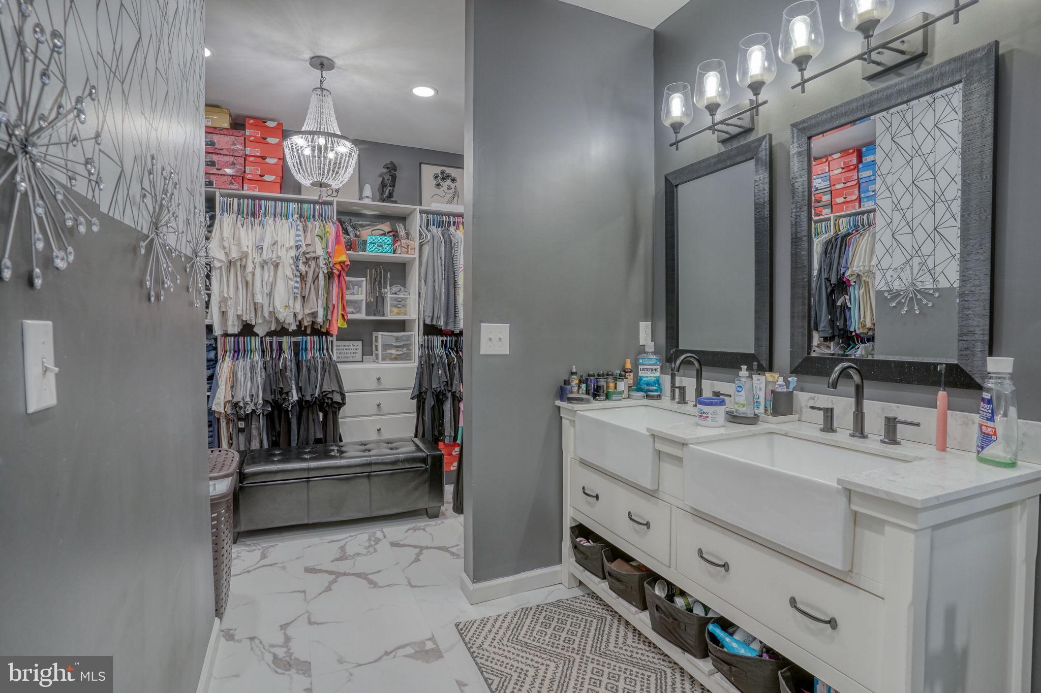 PINEHURST VILLAGE - Residential