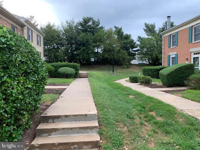 WHISKEY BOTTOM SQUARE - Residential Lease