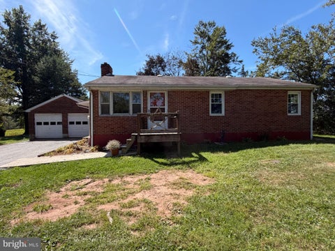 Homes For Sale - 3770 Bull Road<br/> DOVER, PA 17315