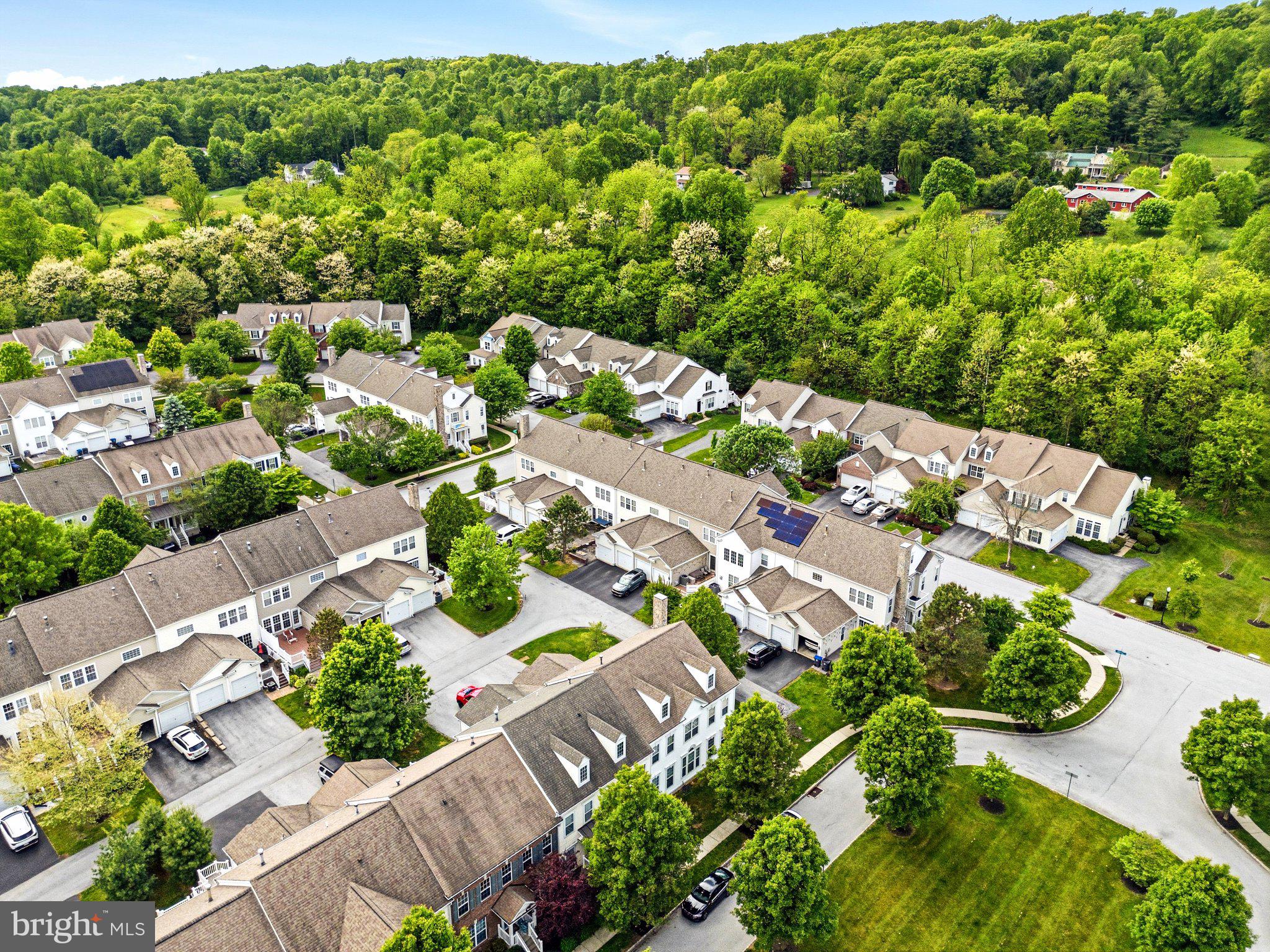 WINDSOR RIDGE - Residential