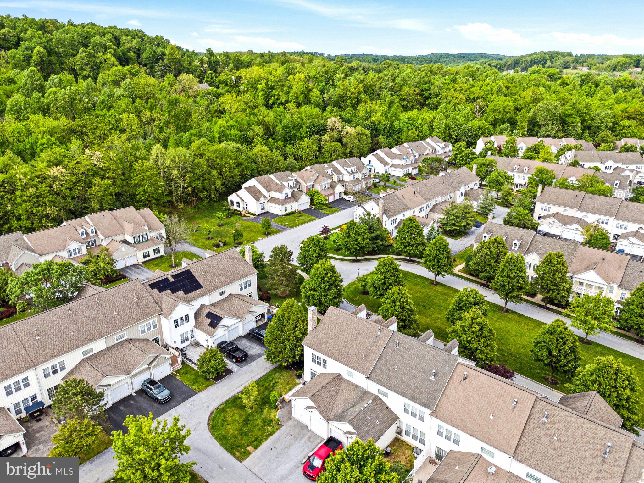 WINDSOR RIDGE - Residential