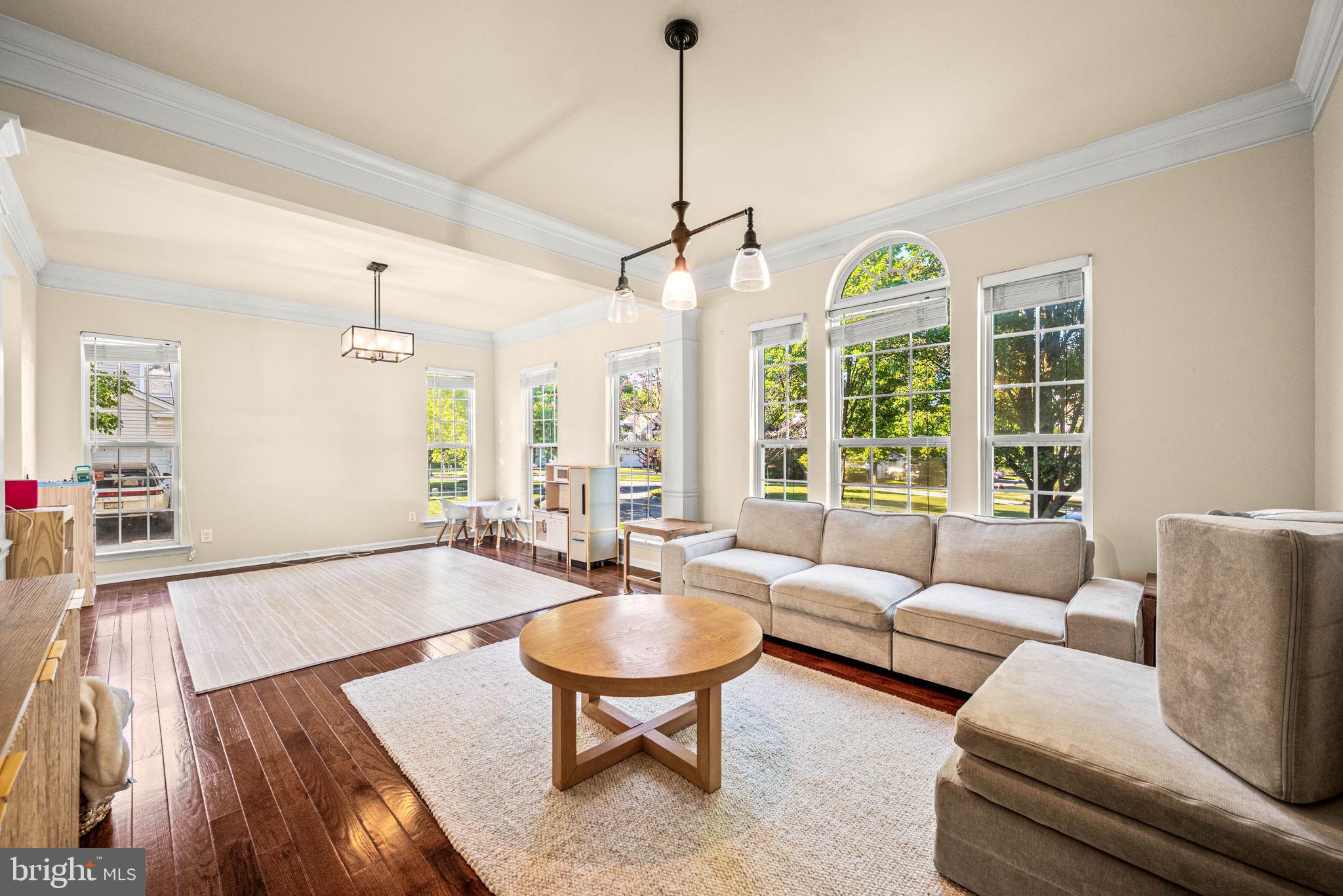 WINDSOR RIDGE - Residential