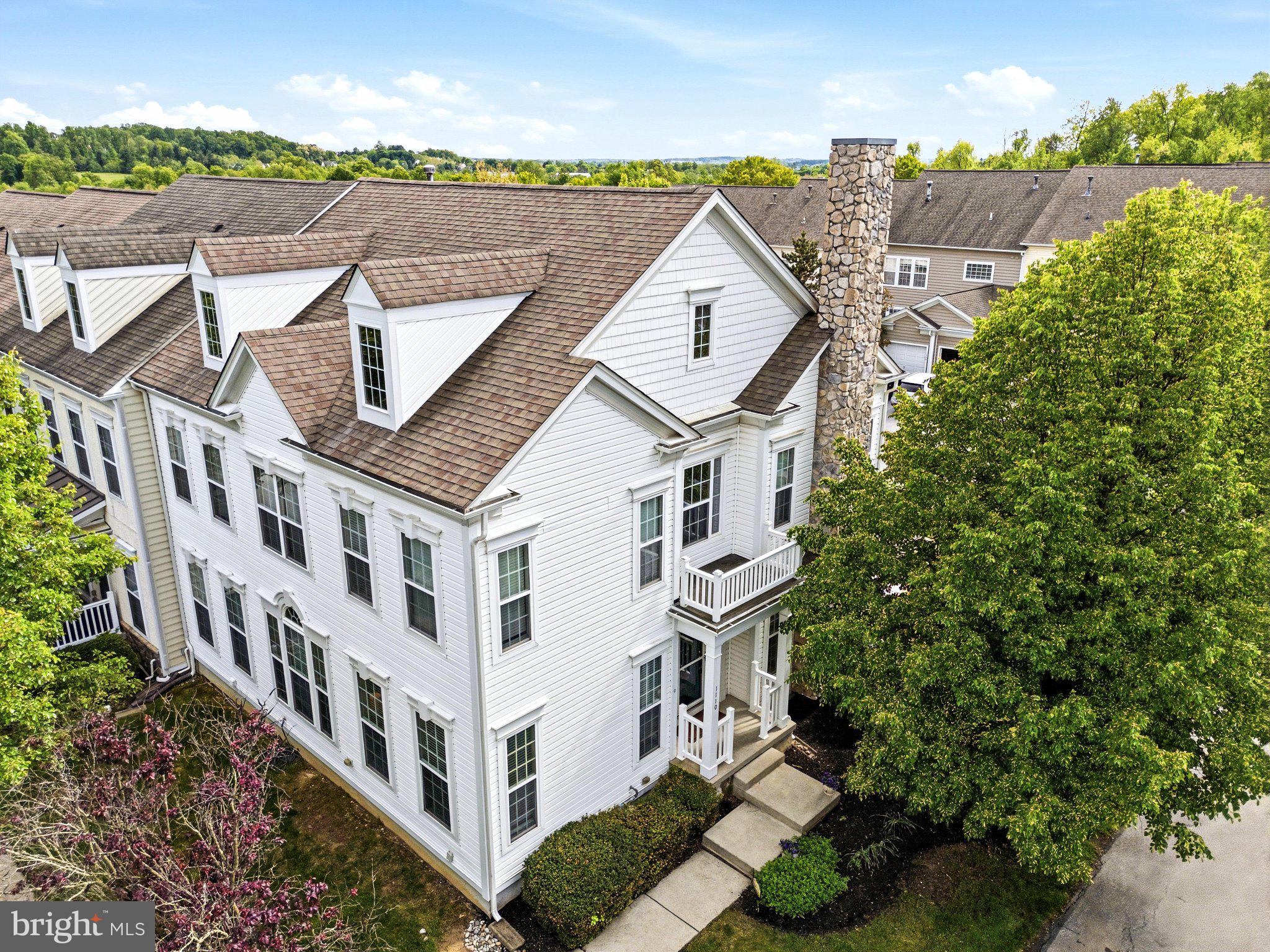 WINDSOR RIDGE - Residential