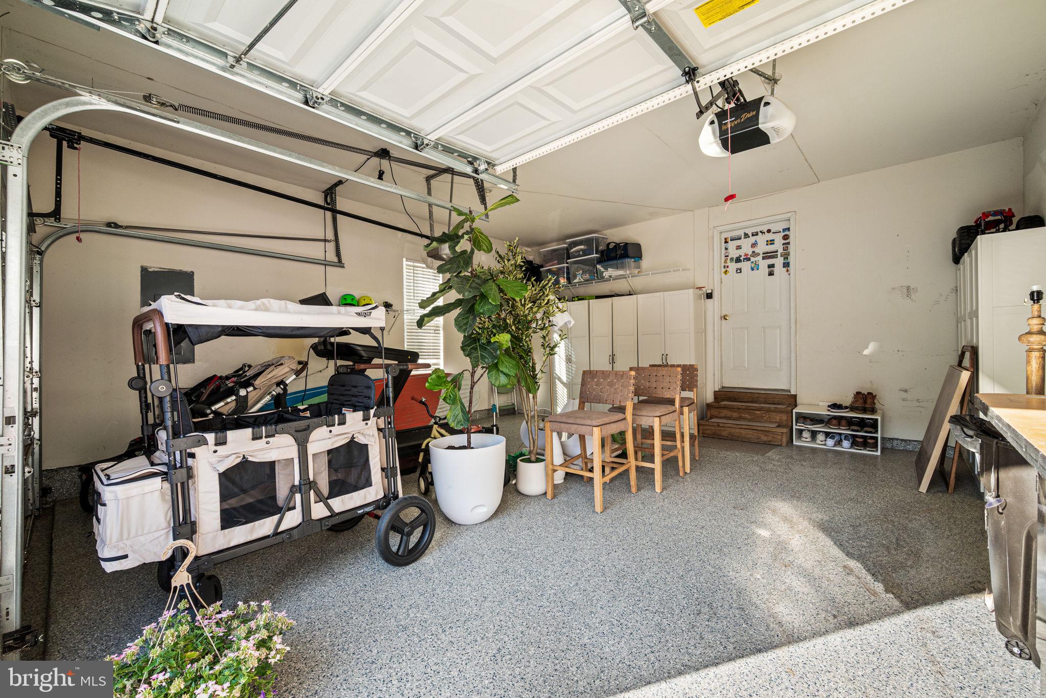 WINDSOR RIDGE - Residential