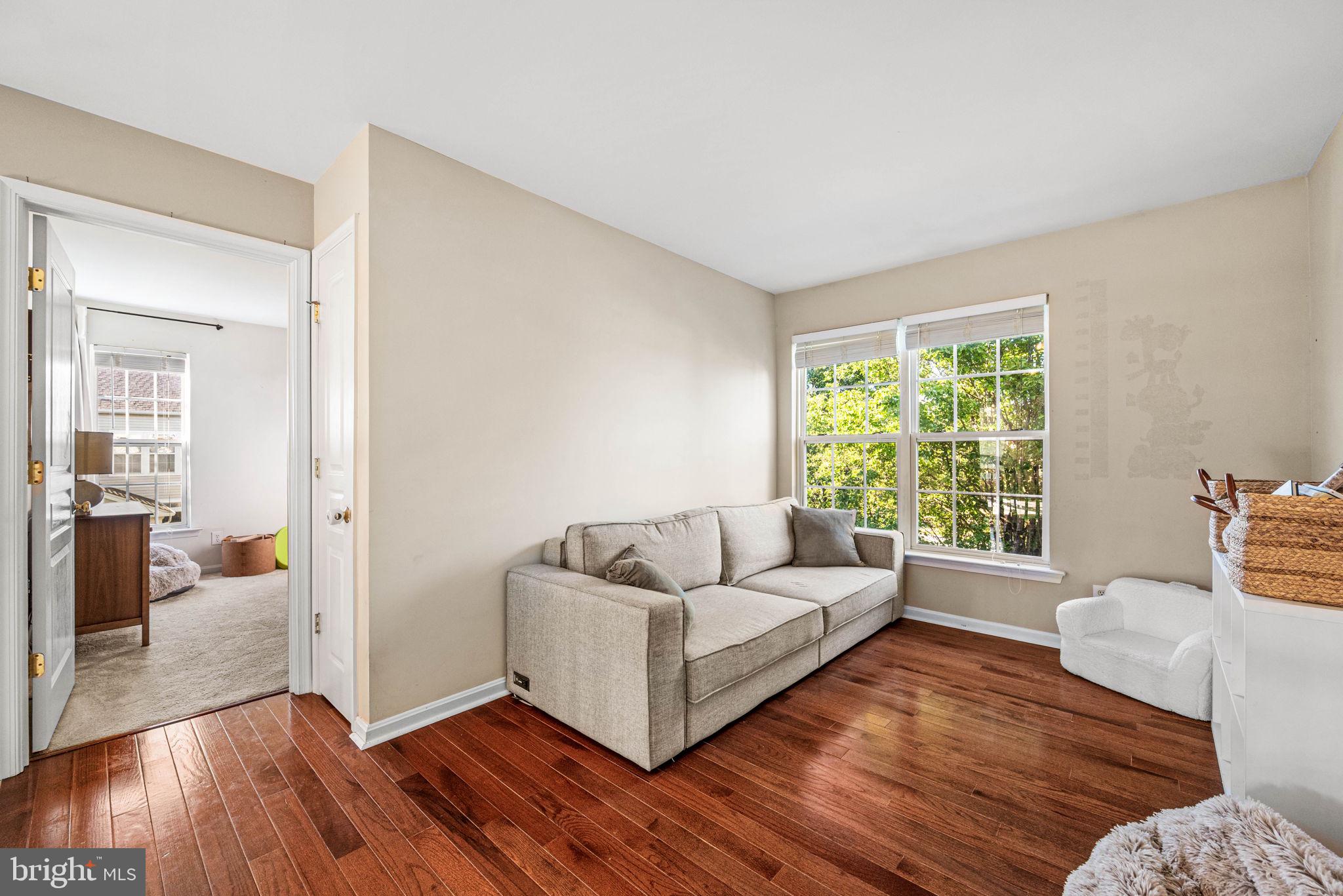 WINDSOR RIDGE - Residential