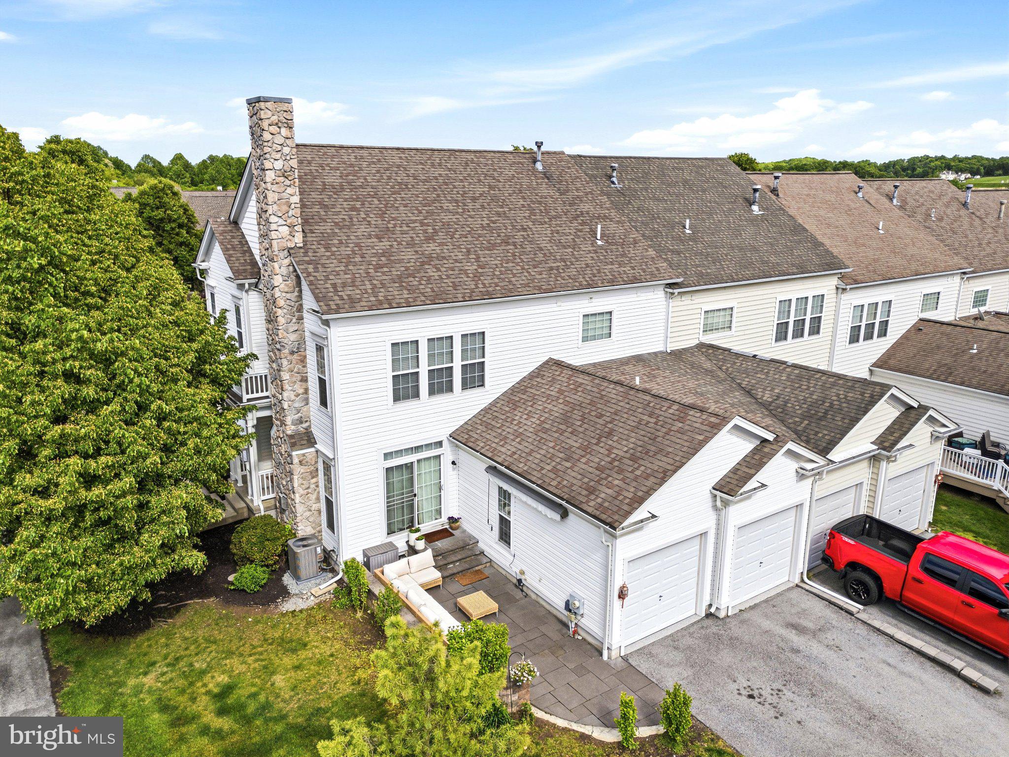 WINDSOR RIDGE - Residential