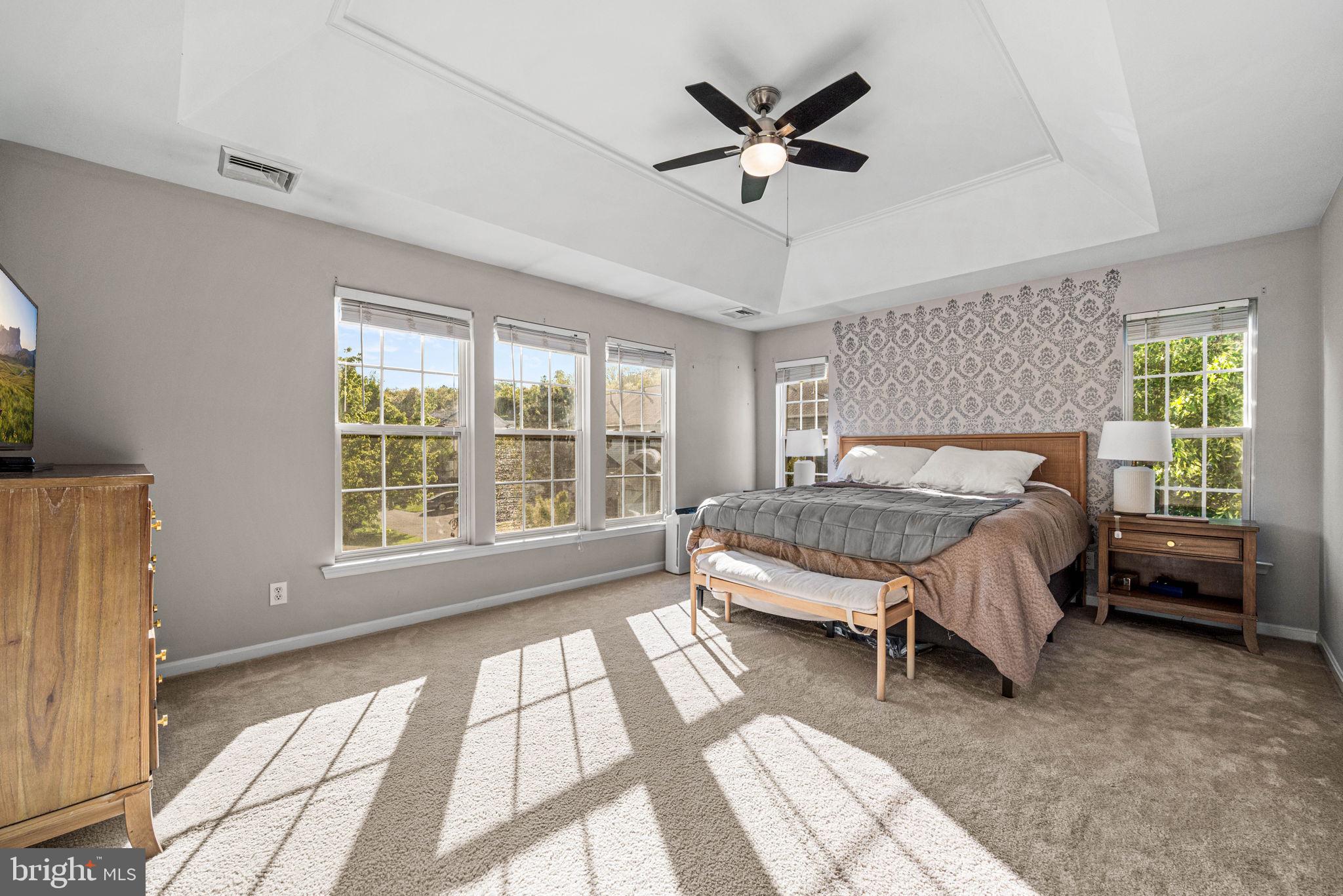 WINDSOR RIDGE - Residential