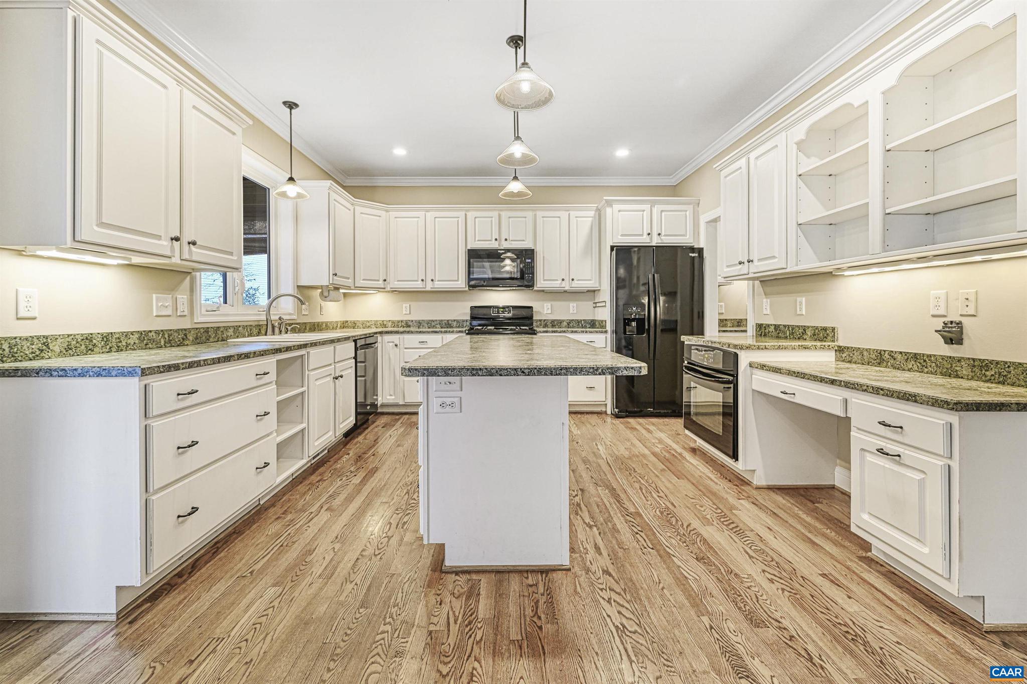 4885 MECHUMS RIVER RD