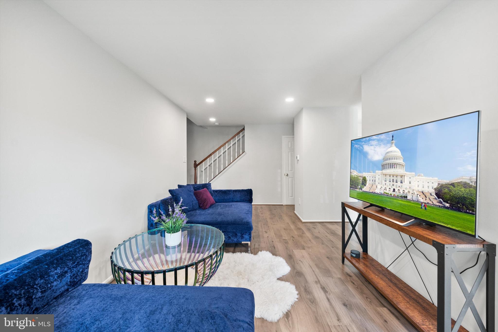 SEQUOYAH - Residential