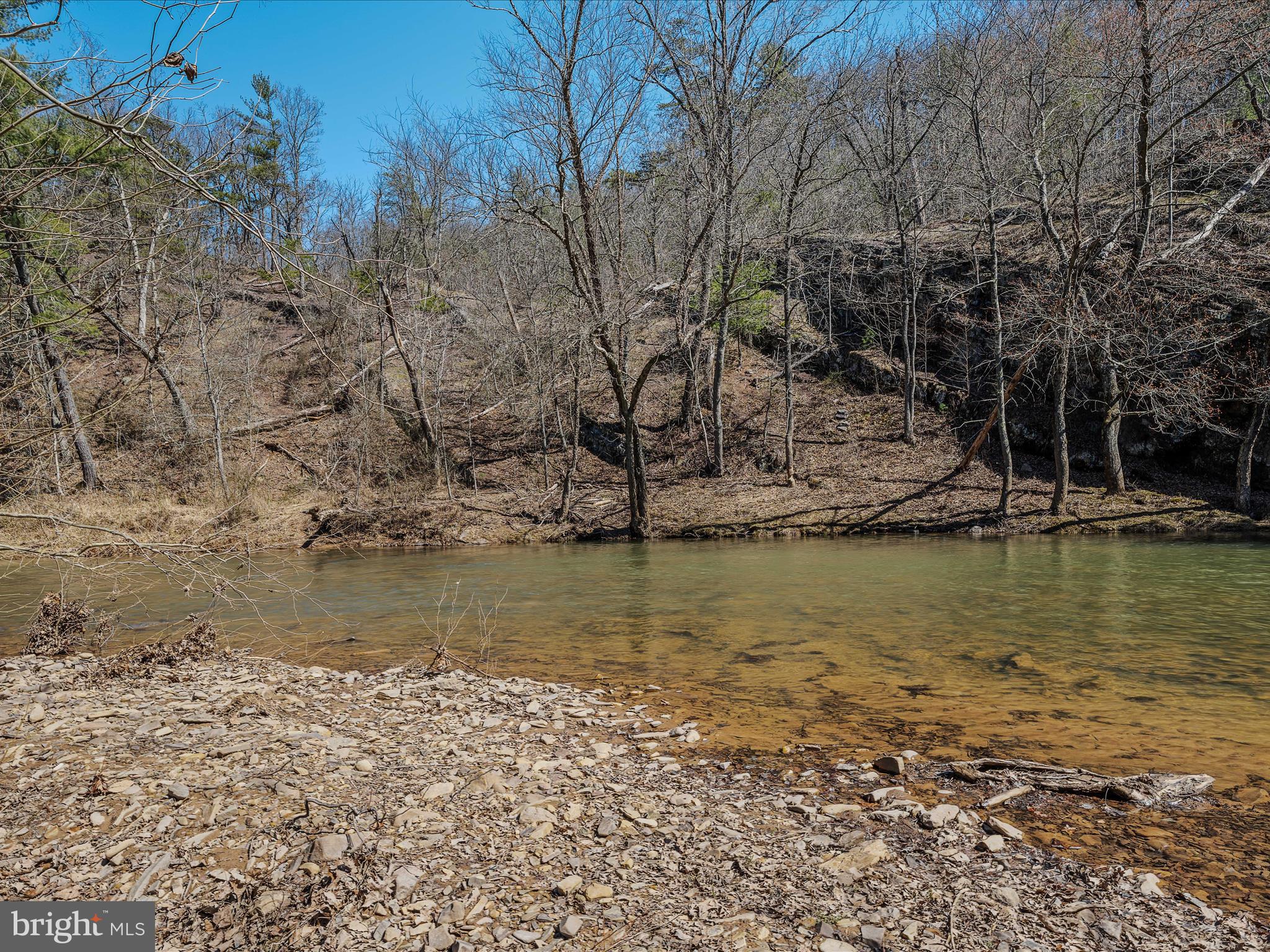 SLEEPY CREEK ORCHARD - Land