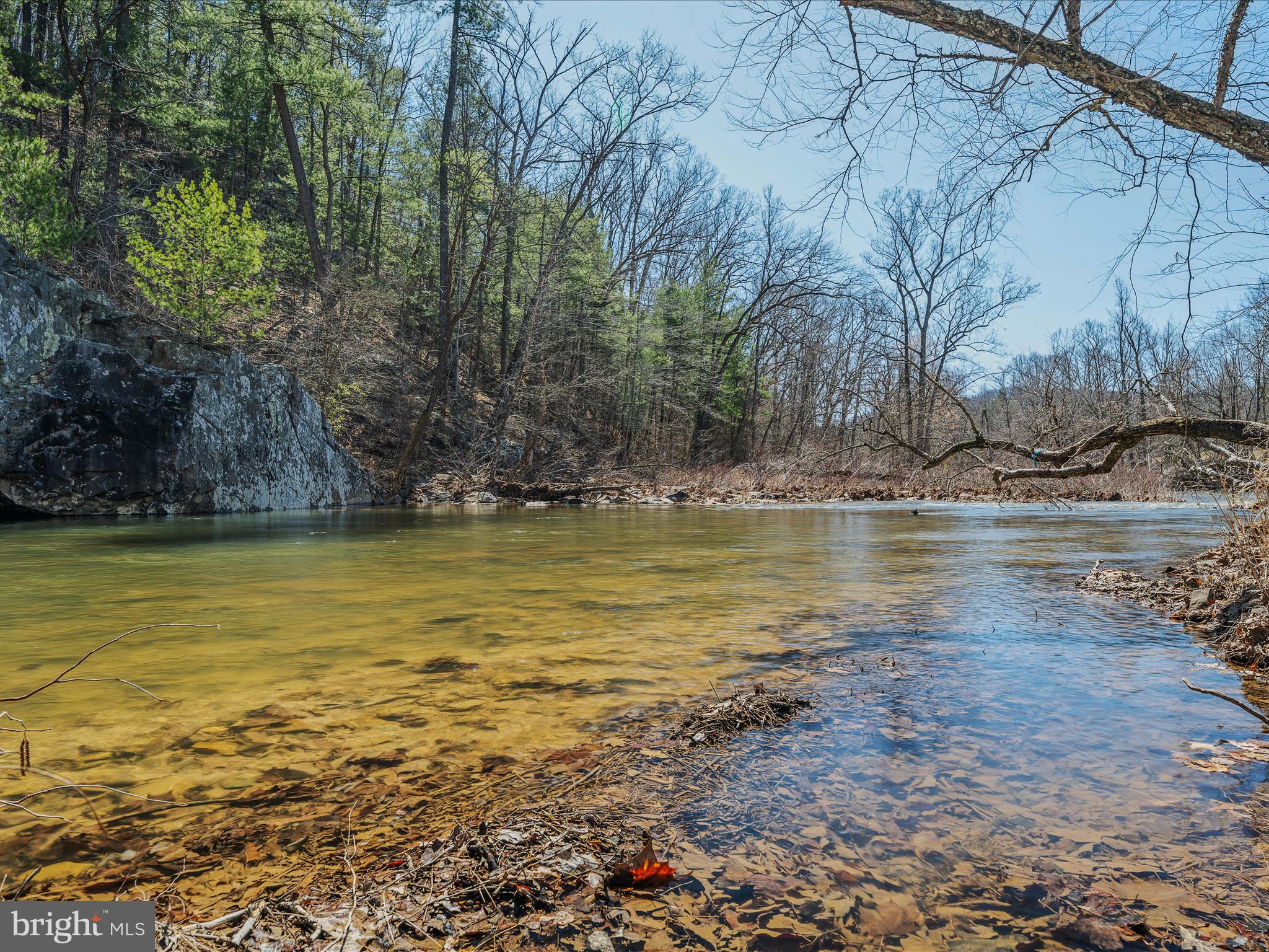 SLEEPY CREEK ORCHARD - Land