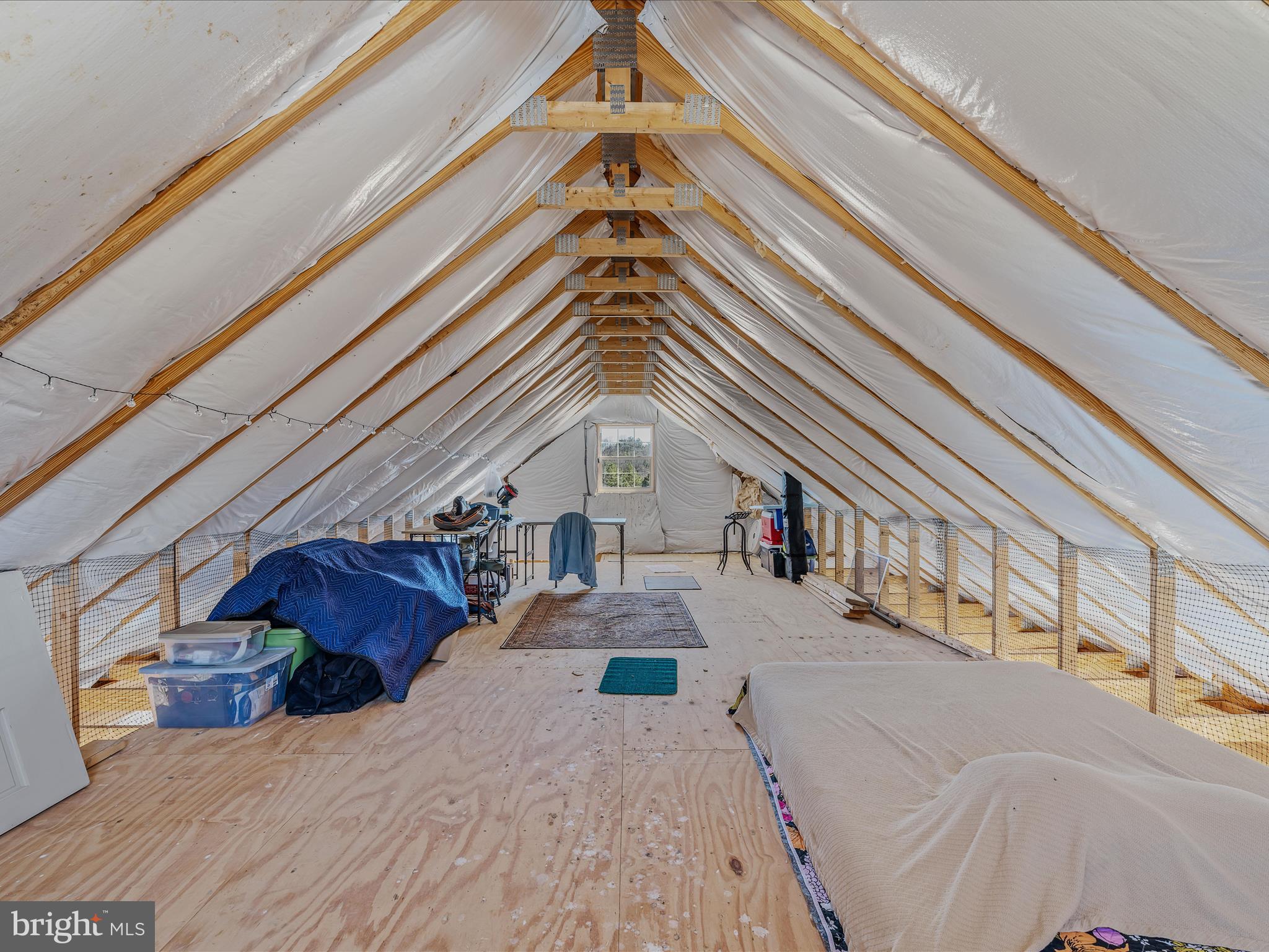 SLEEPY CREEK ORCHARD - Land