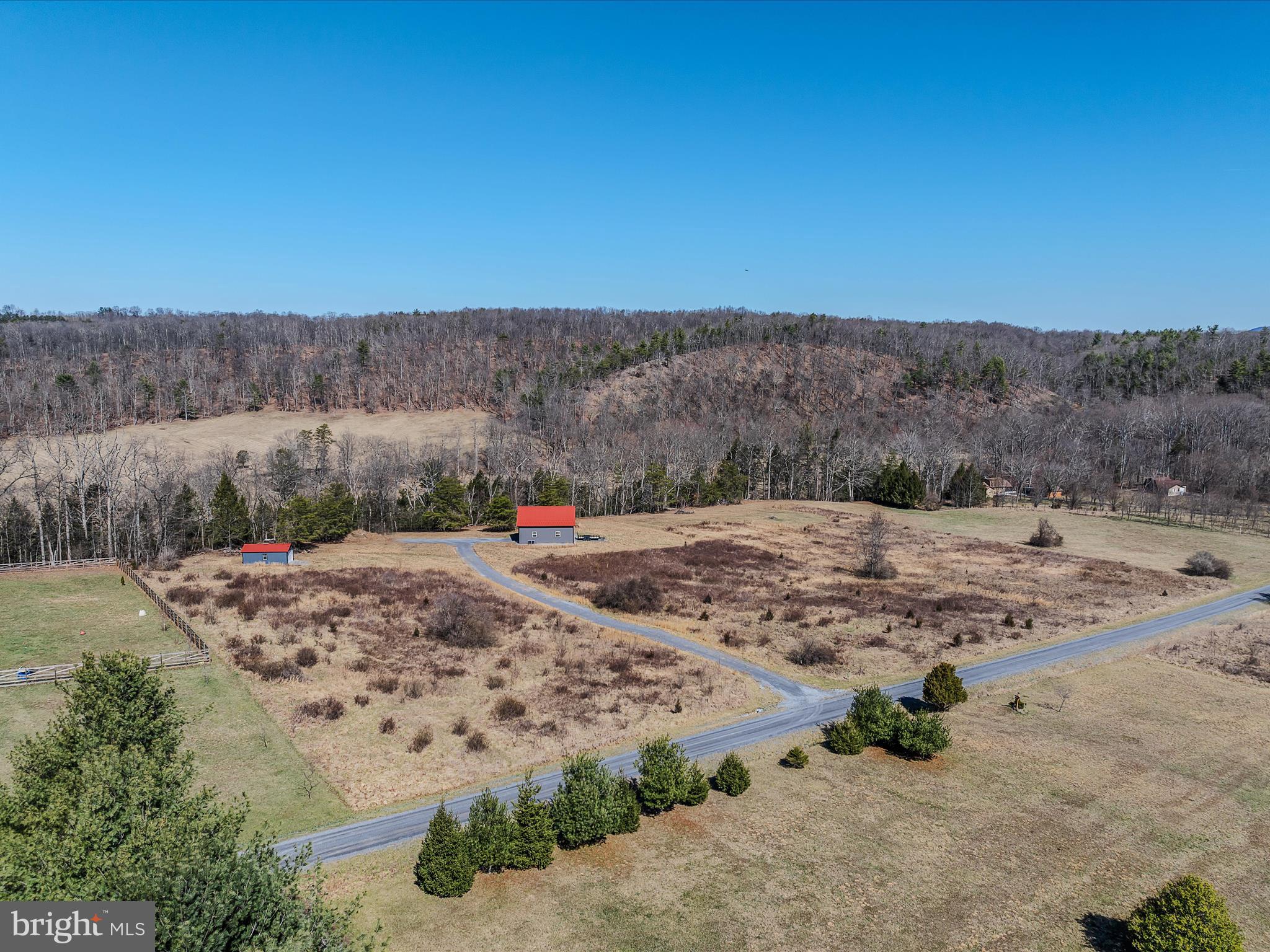 SLEEPY CREEK ORCHARD - Land