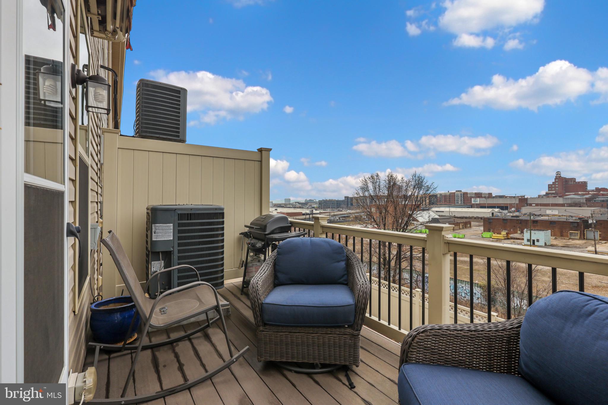 O'DONNELL SQUARE - Residential