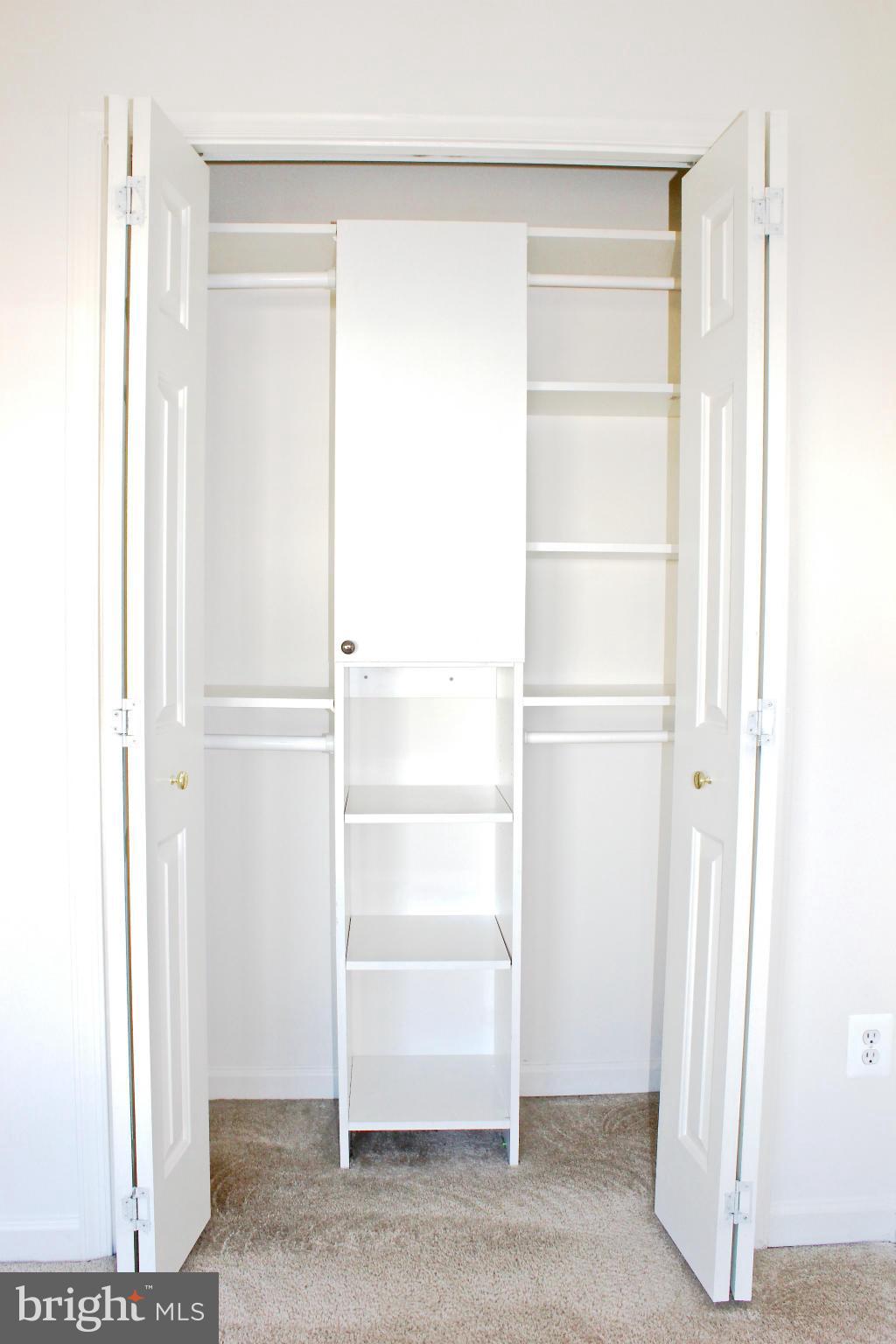 RIVERSIDE STATION - Residential