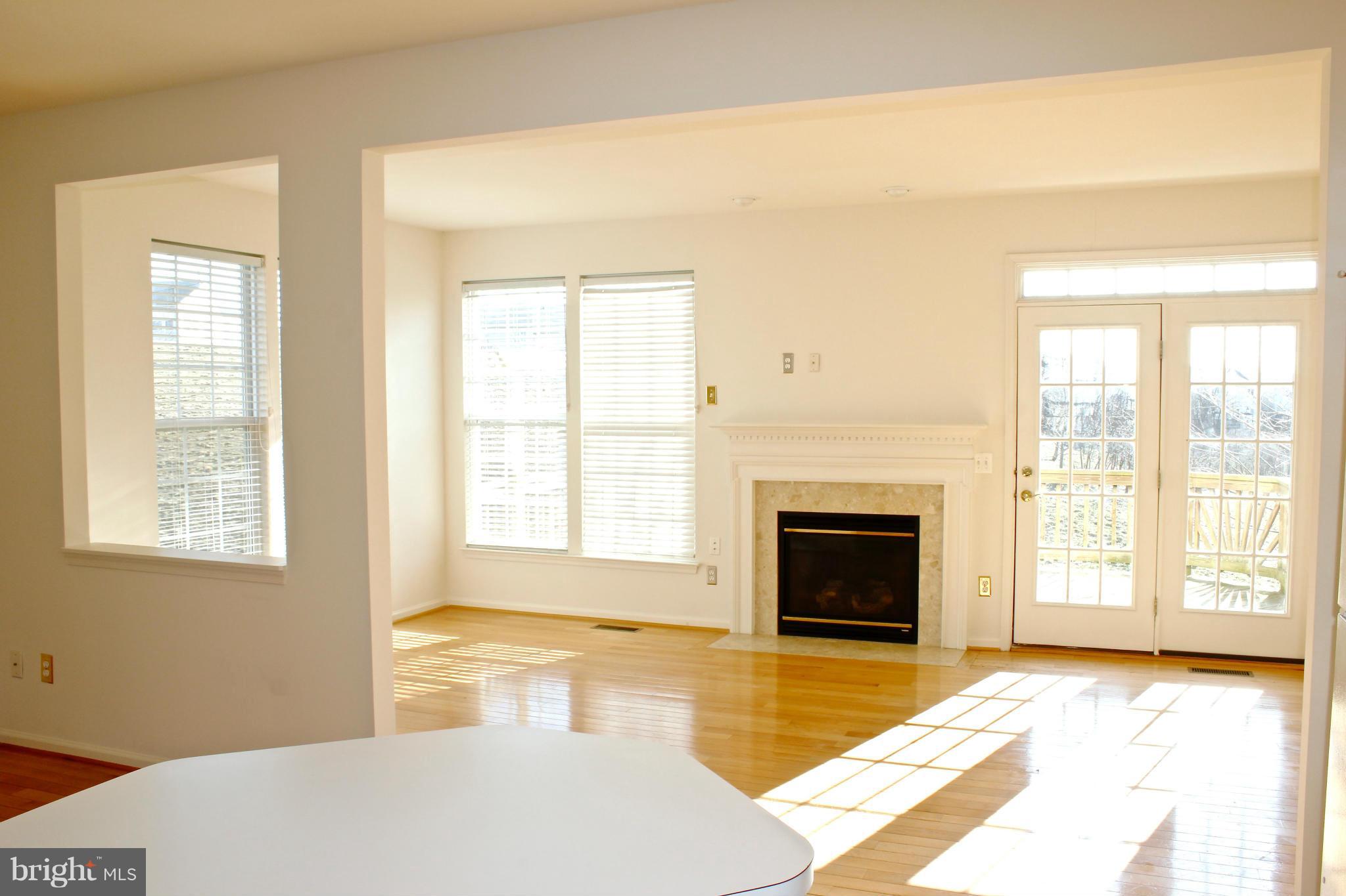 RIVERSIDE STATION - Residential