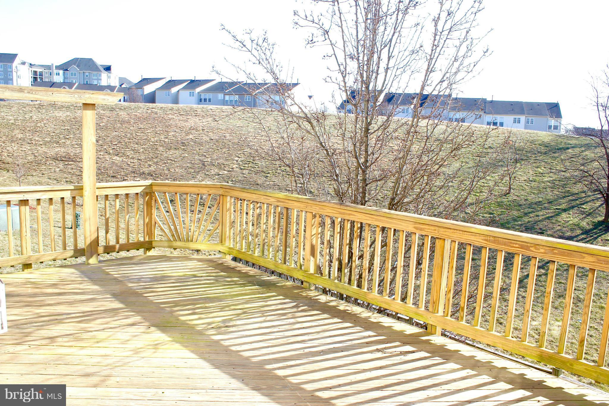 RIVERSIDE STATION - Residential