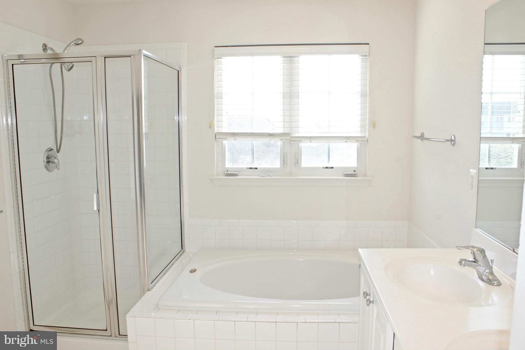 RIVERSIDE STATION - Residential