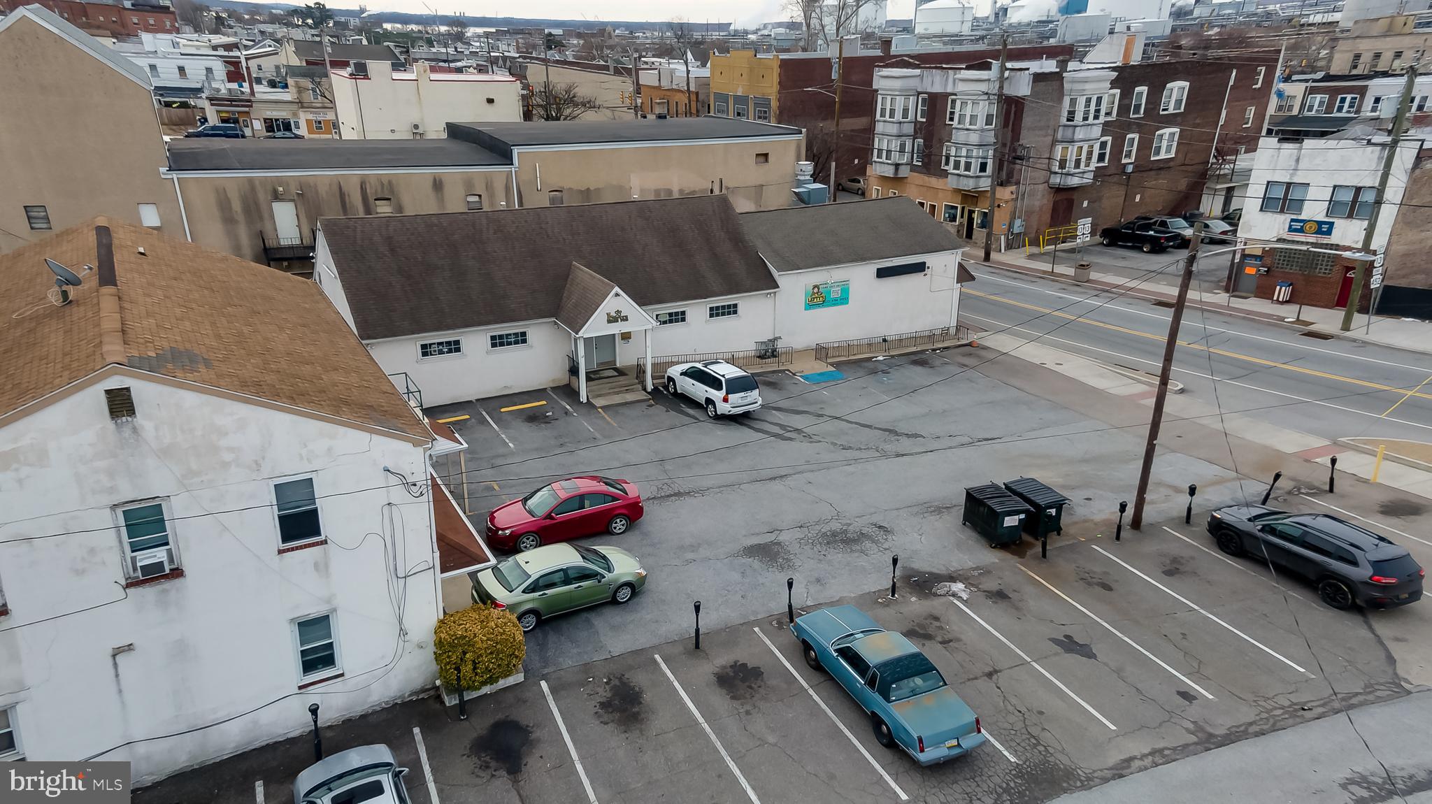 1023 MARKET STREET