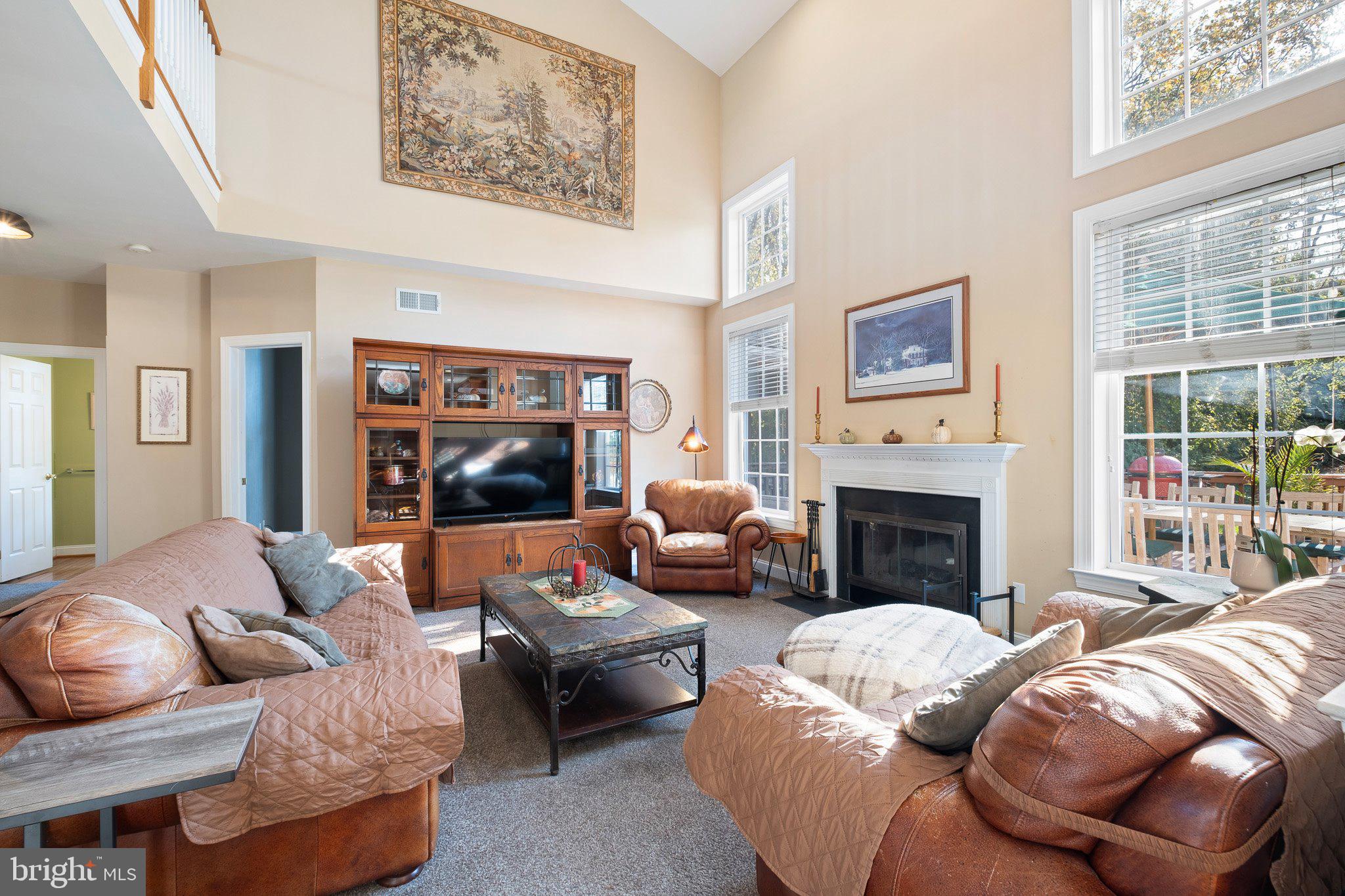 TWIN BRIDGES AT LA - Residential