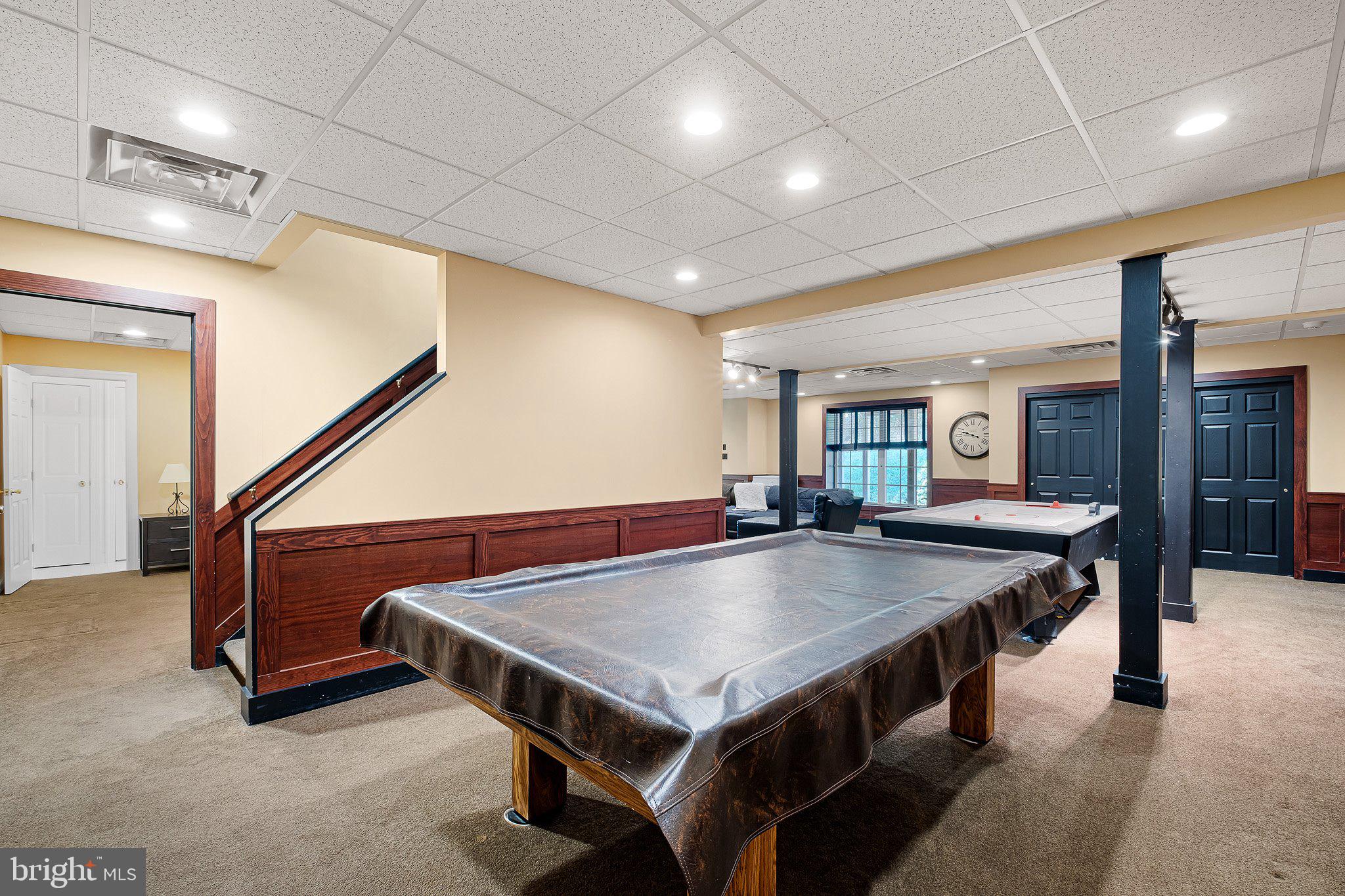 TWIN BRIDGES AT LA - Residential