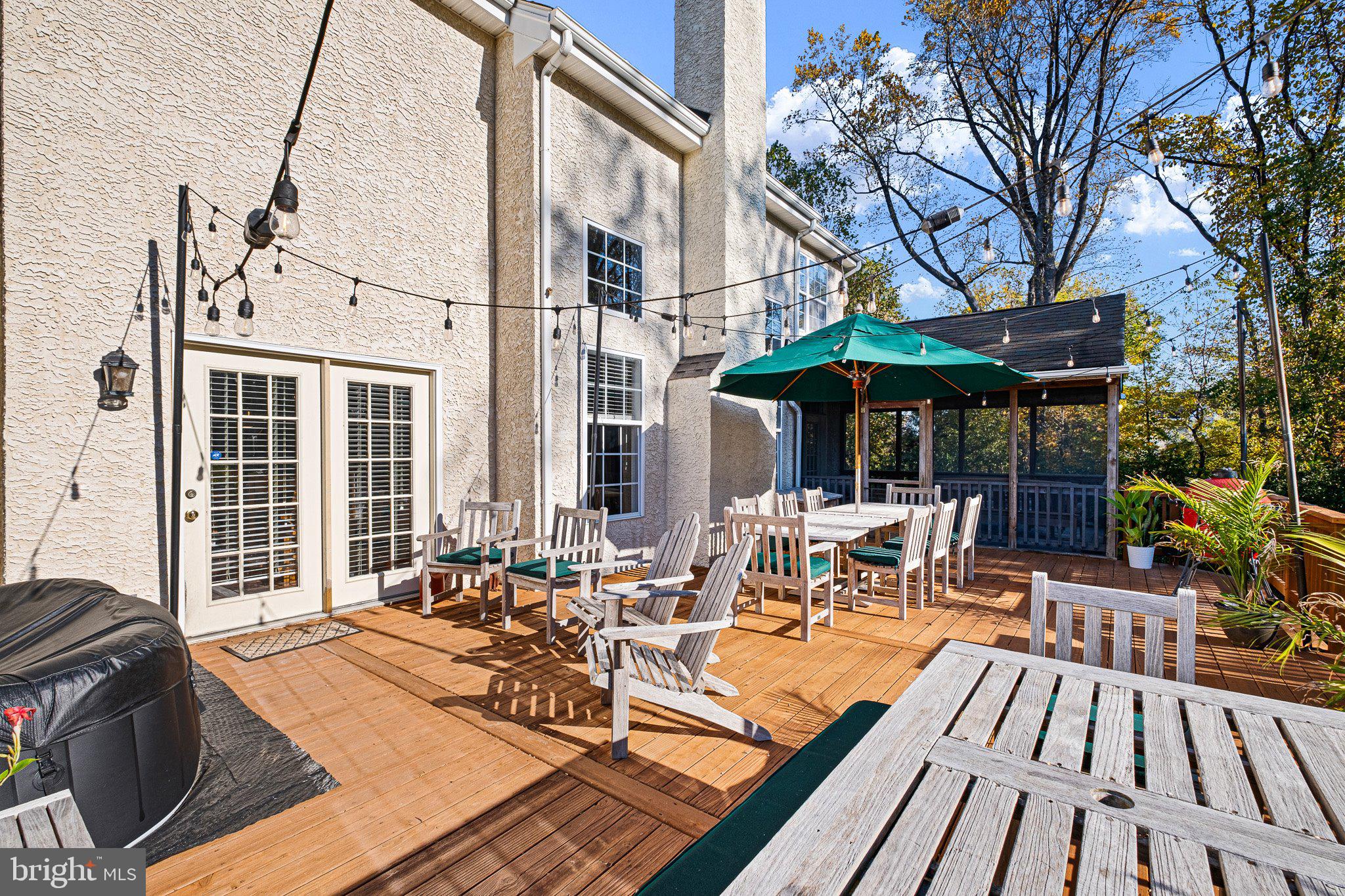 TWIN BRIDGES AT LA - Residential