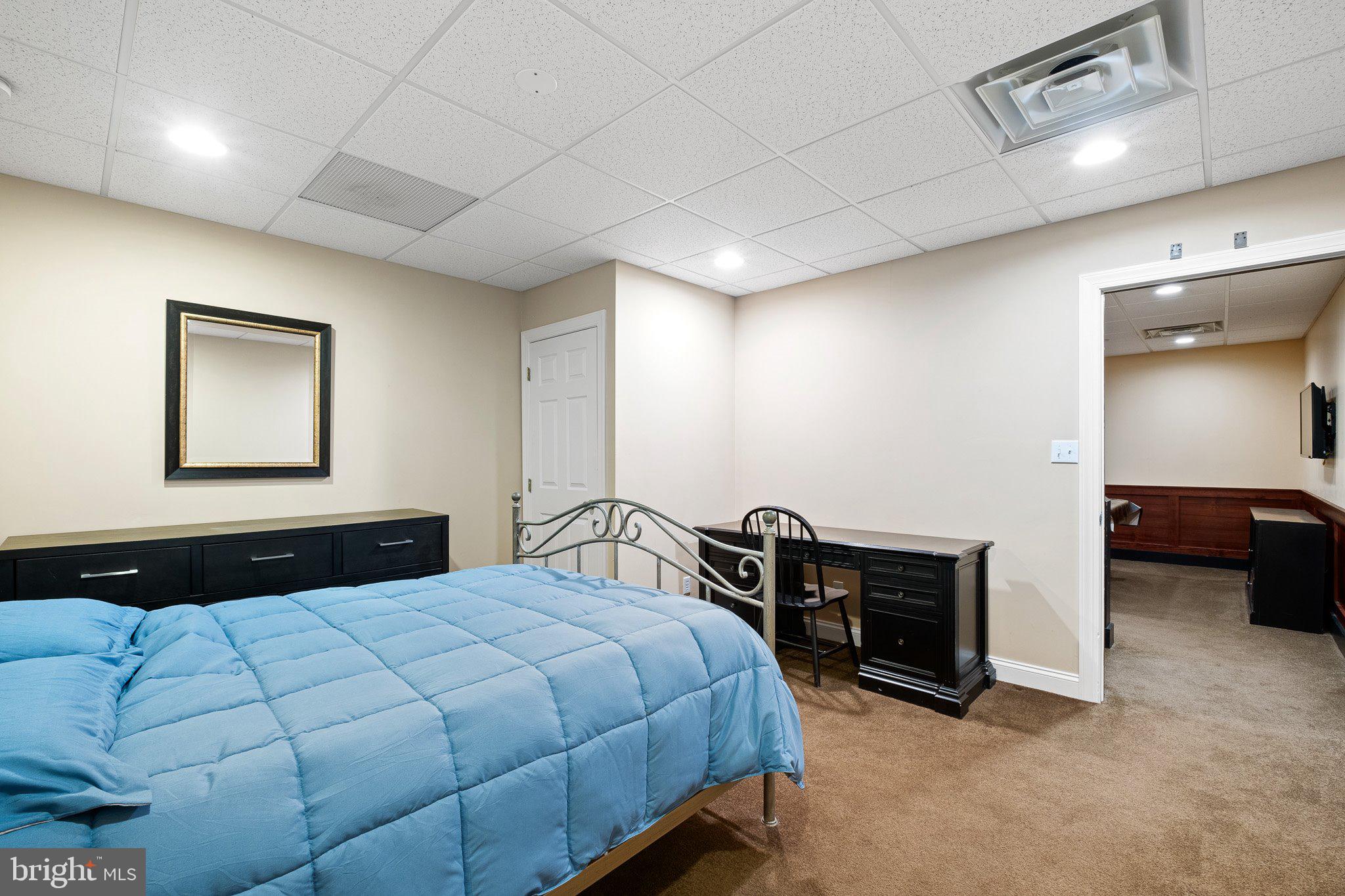 TWIN BRIDGES AT LA - Residential