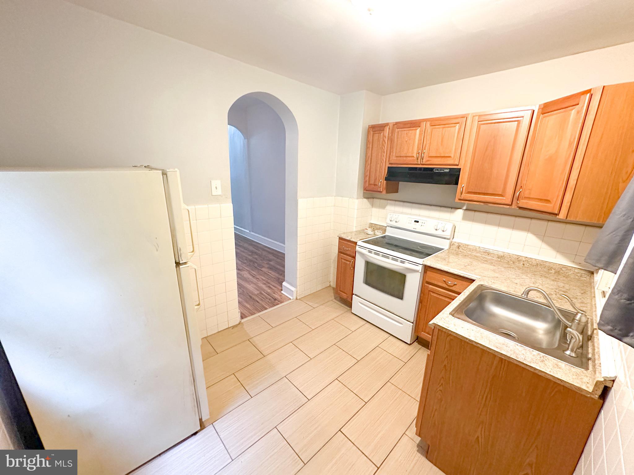 STRAWBERRY MANSION - Residential Income