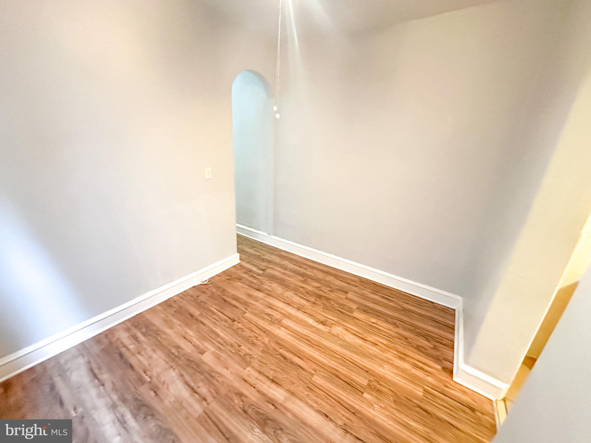 STRAWBERRY MANSION - Residential Income