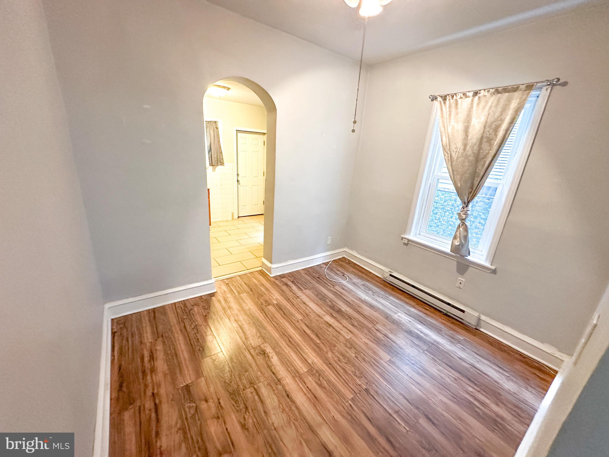 STRAWBERRY MANSION - Residential Income