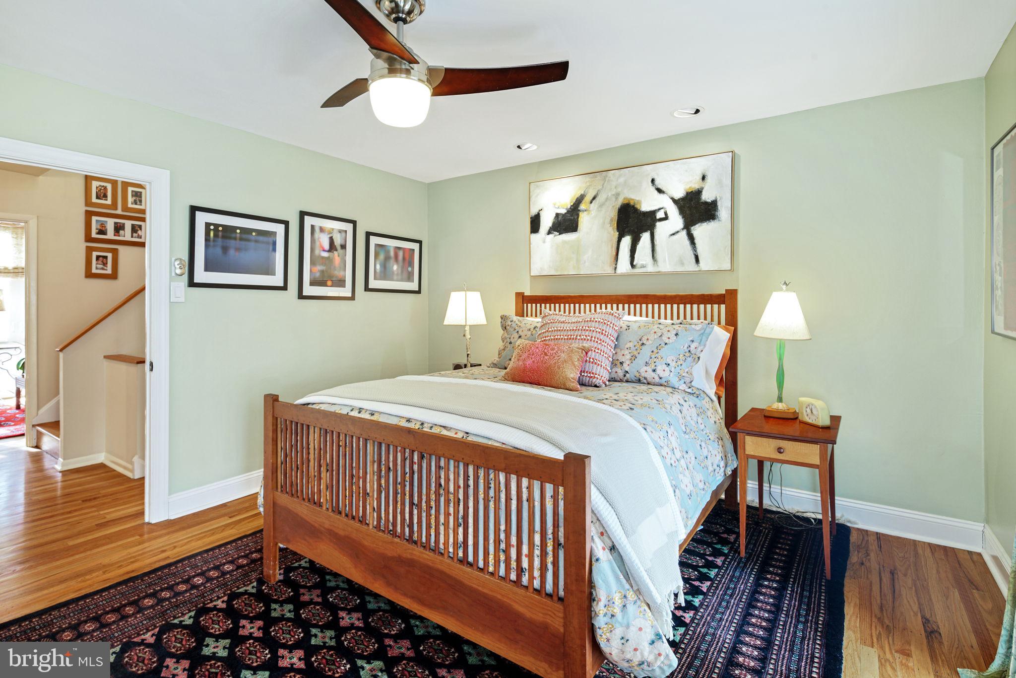 SOCIETY HILL - Residential