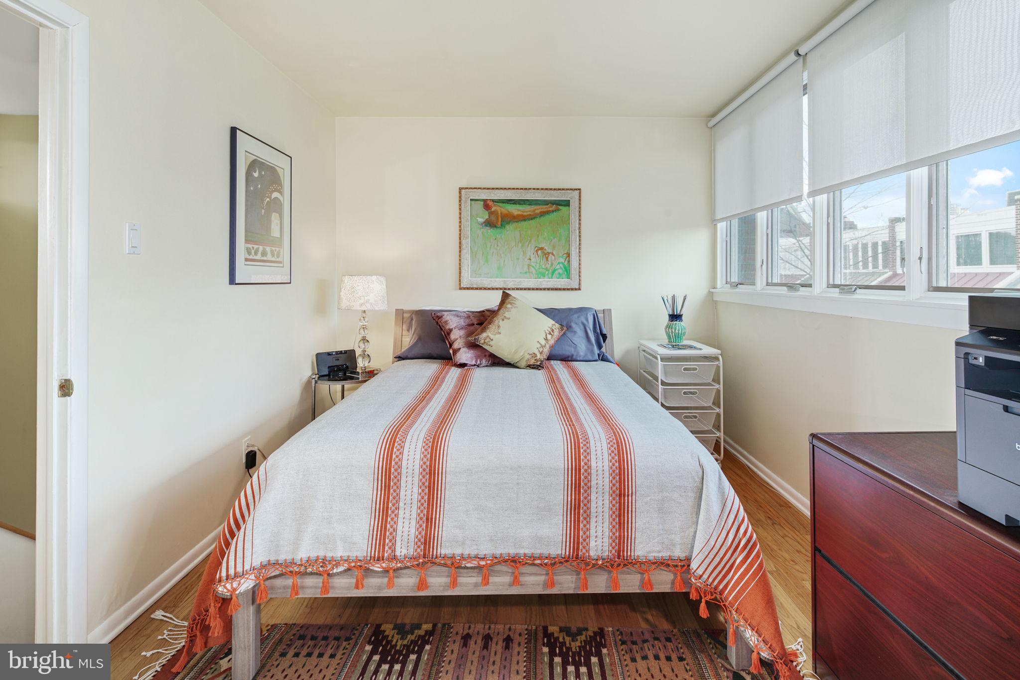 SOCIETY HILL - Residential