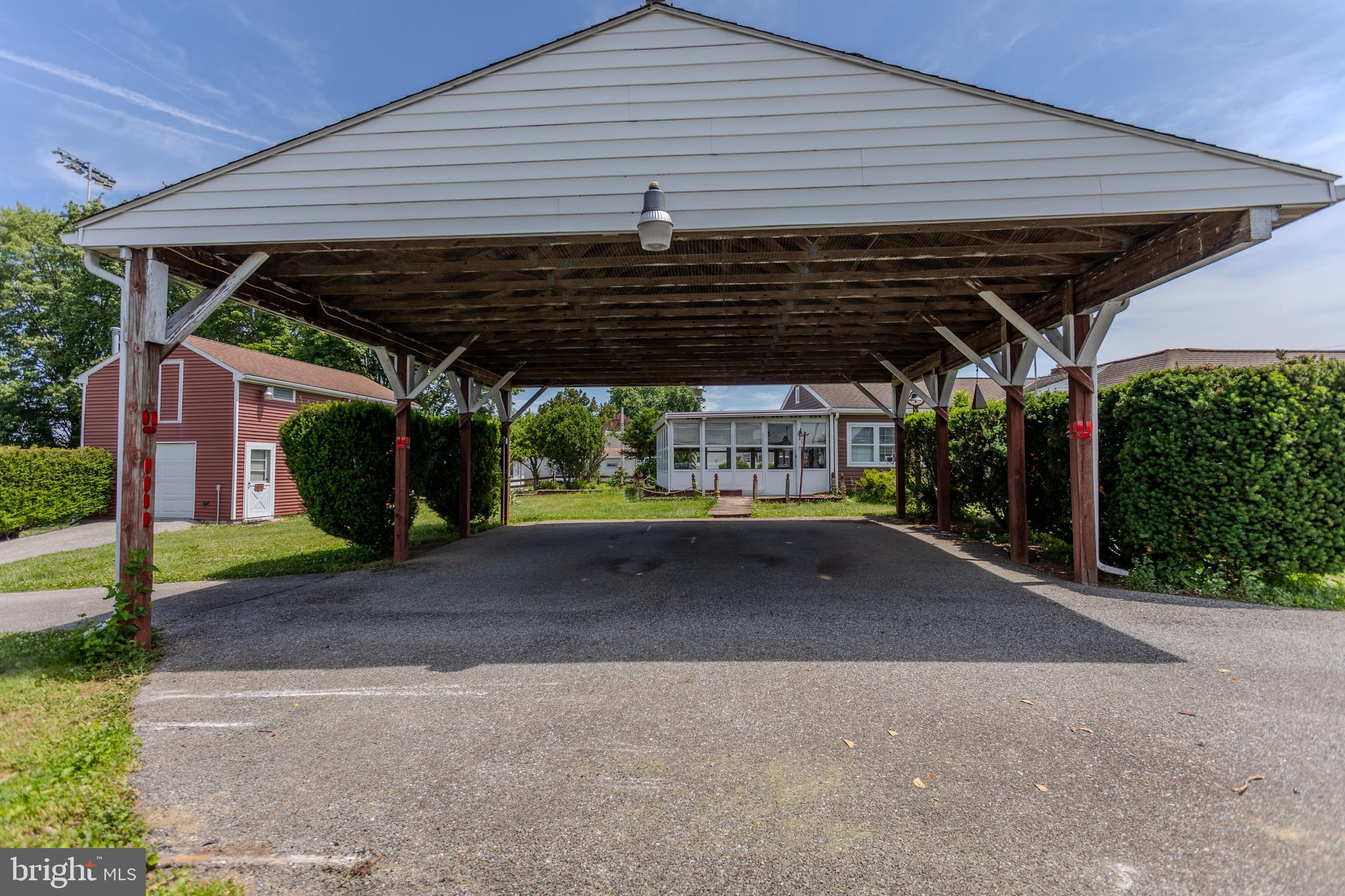106 BERLIN ROAD