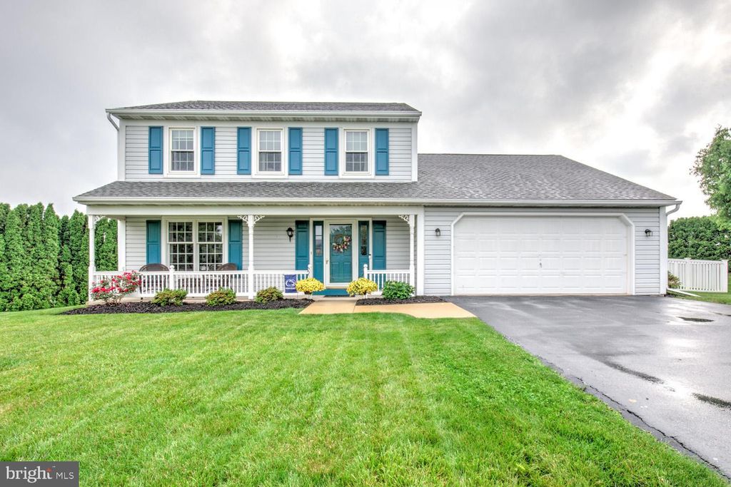 Photo of 328 Dogwood Lane, NEW HOLLAND, PA 17557 (MLS # PALA2071250)