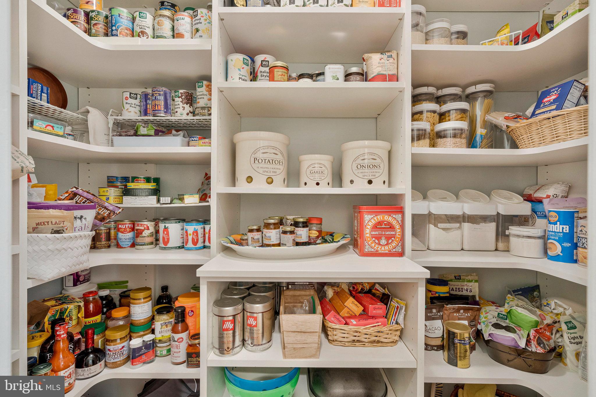 LEIGH MILL MEADOWS - Residential