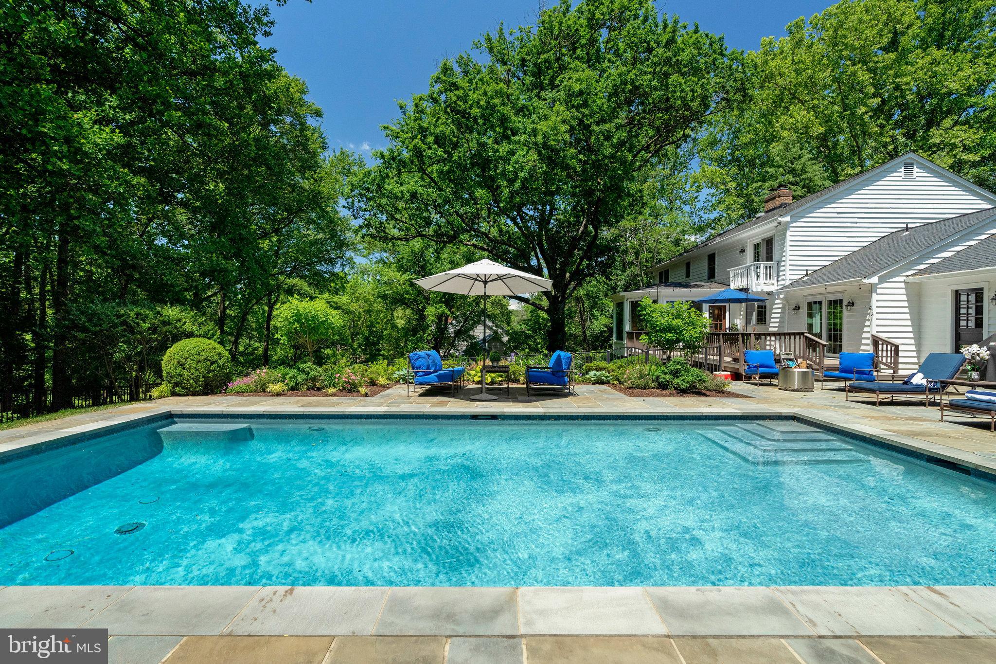 LEIGH MILL MEADOWS - Residential