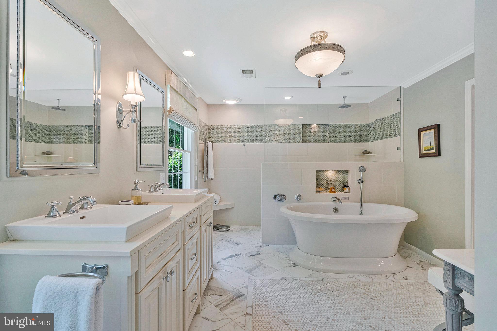 LEIGH MILL MEADOWS - Residential