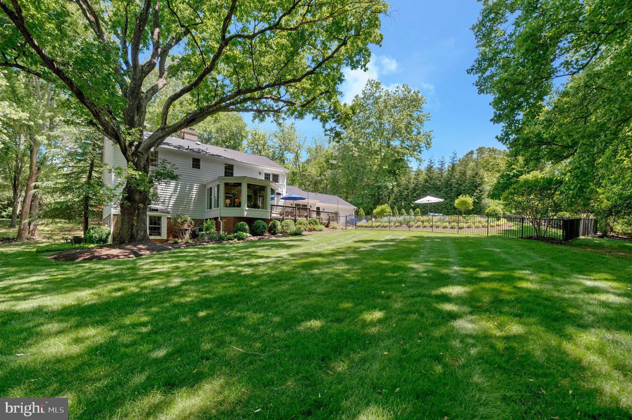 LEIGH MILL MEADOWS - Residential