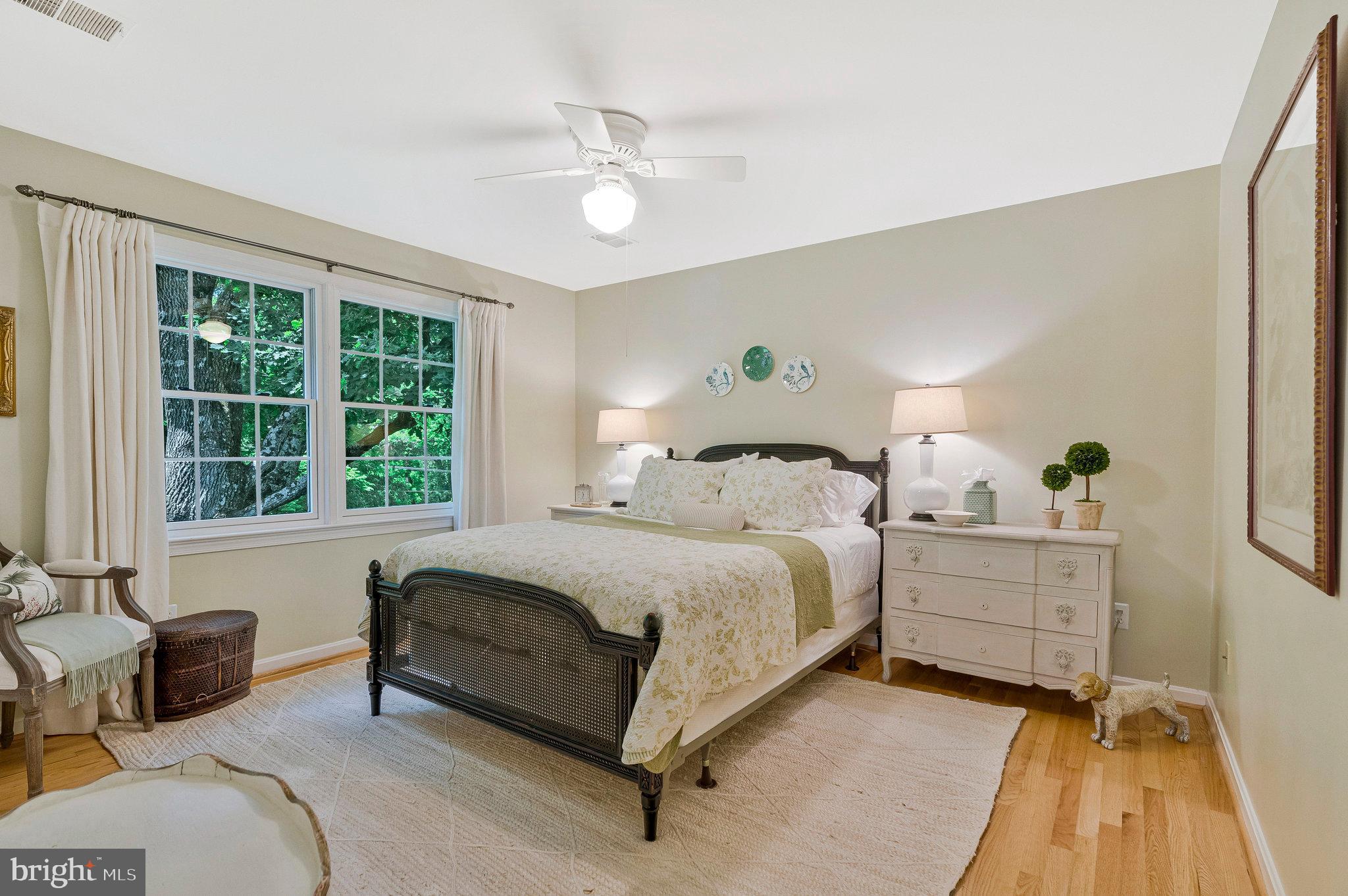 LEIGH MILL MEADOWS - Residential