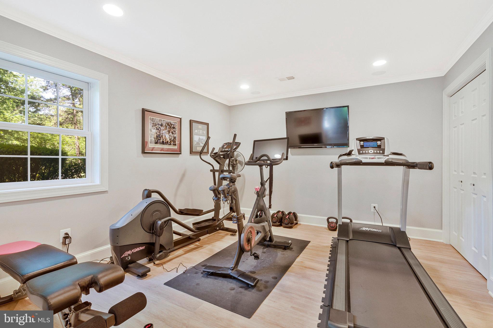 LEIGH MILL MEADOWS - Residential